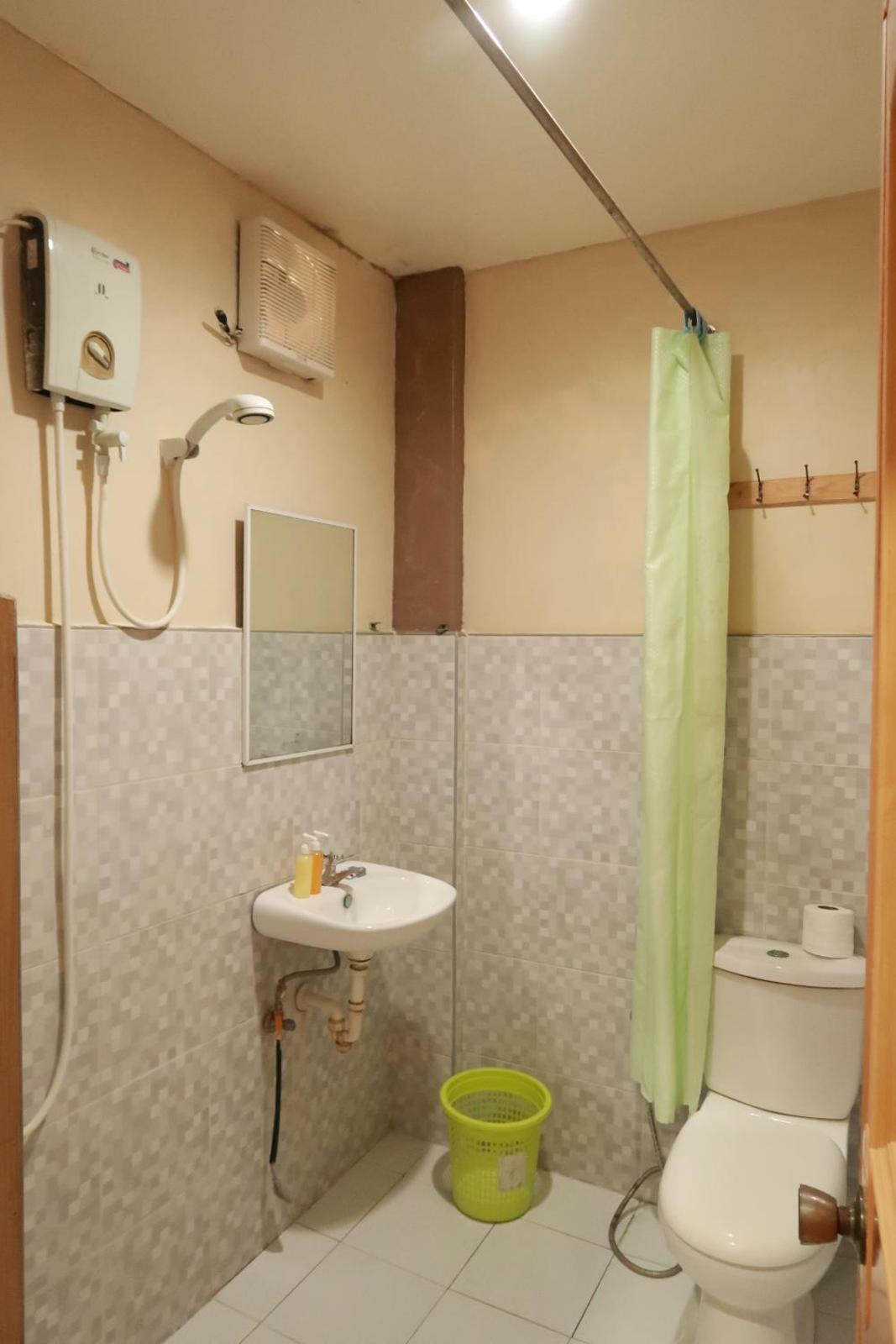 Jo-Cris Apartelle