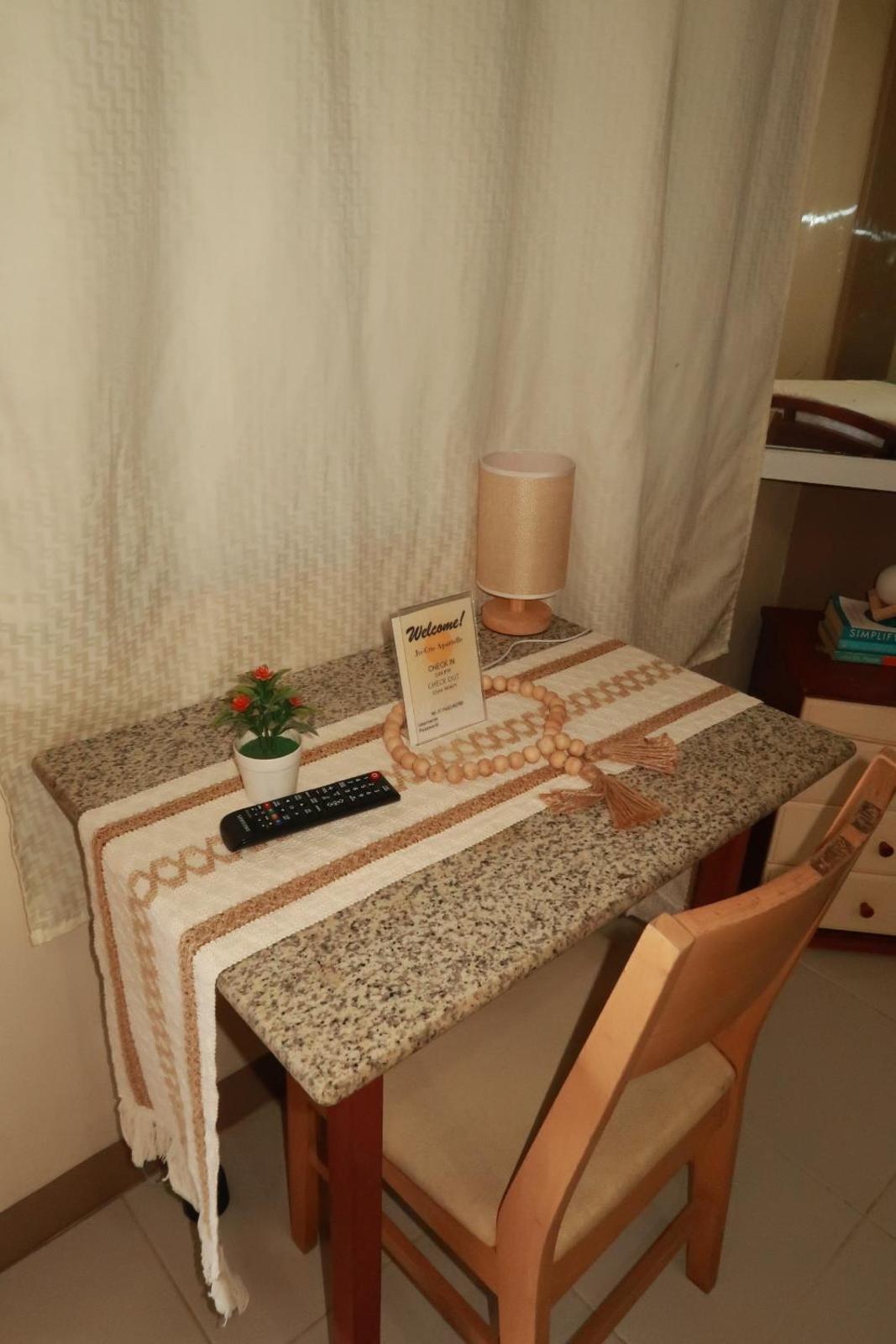 Jo-Cris Apartelle