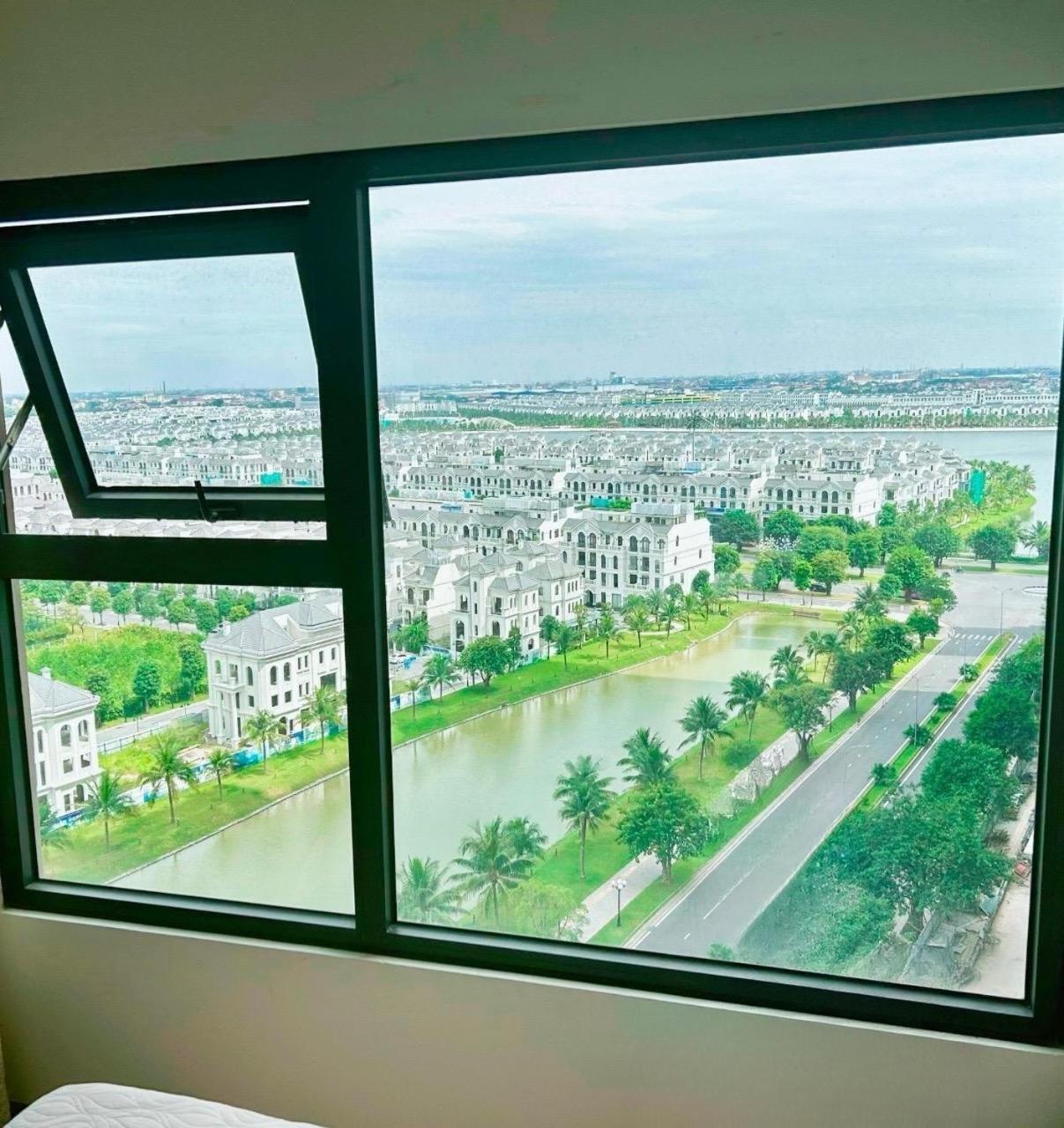 Ocean View, 1BR & 1 extra bed Ocean Park Gia Lâm