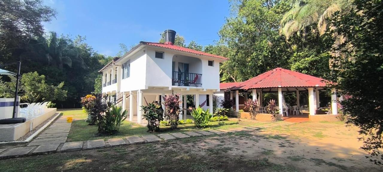 Casa Campestre Villa Gloria Melgar