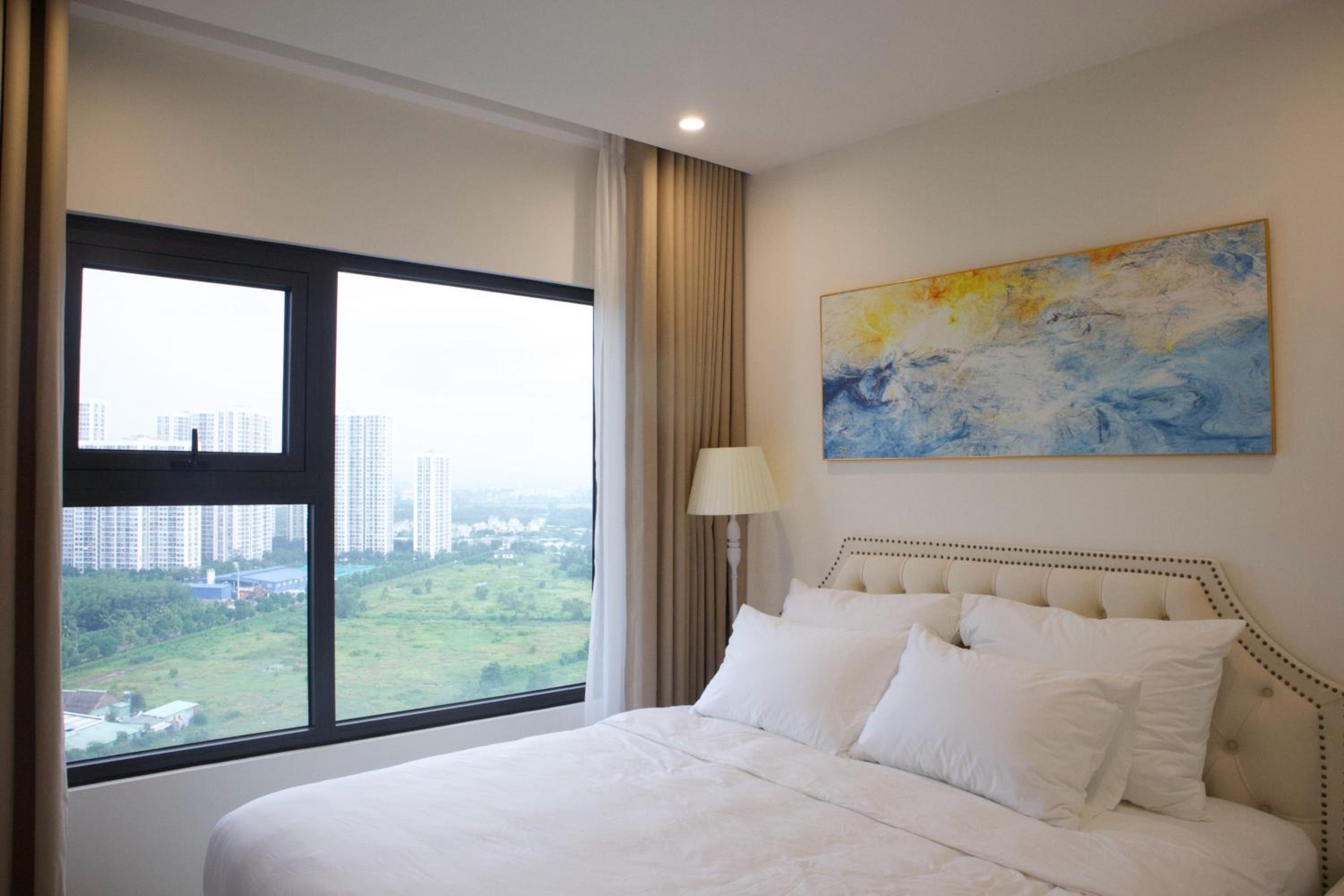 Homie Apartmant l Vinhomes Grand Park view 4