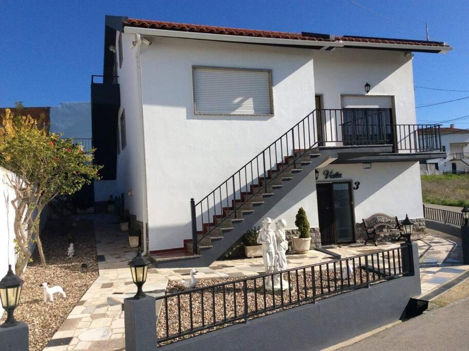 Affordable Ocean Views! Zambujeira, Lourinha view 3