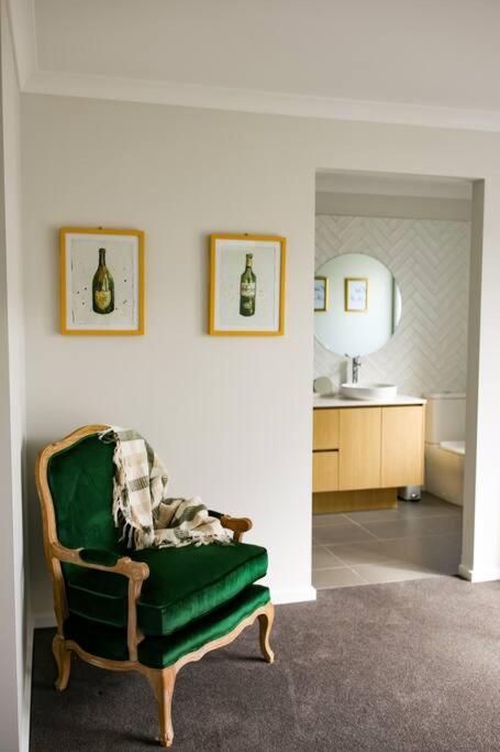 Luxury Lake Nagambie Retreat
