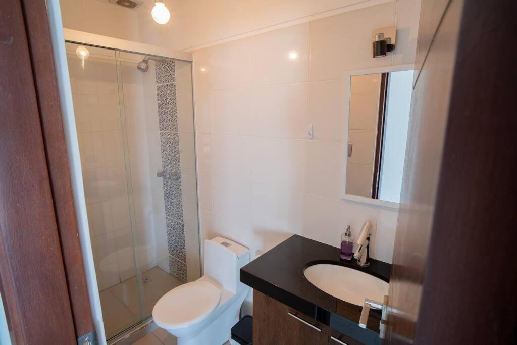 Relajate en Moderno y Elegante Apartamento Familiar con amplio balcón, en Zona Residencial Avenida Beni