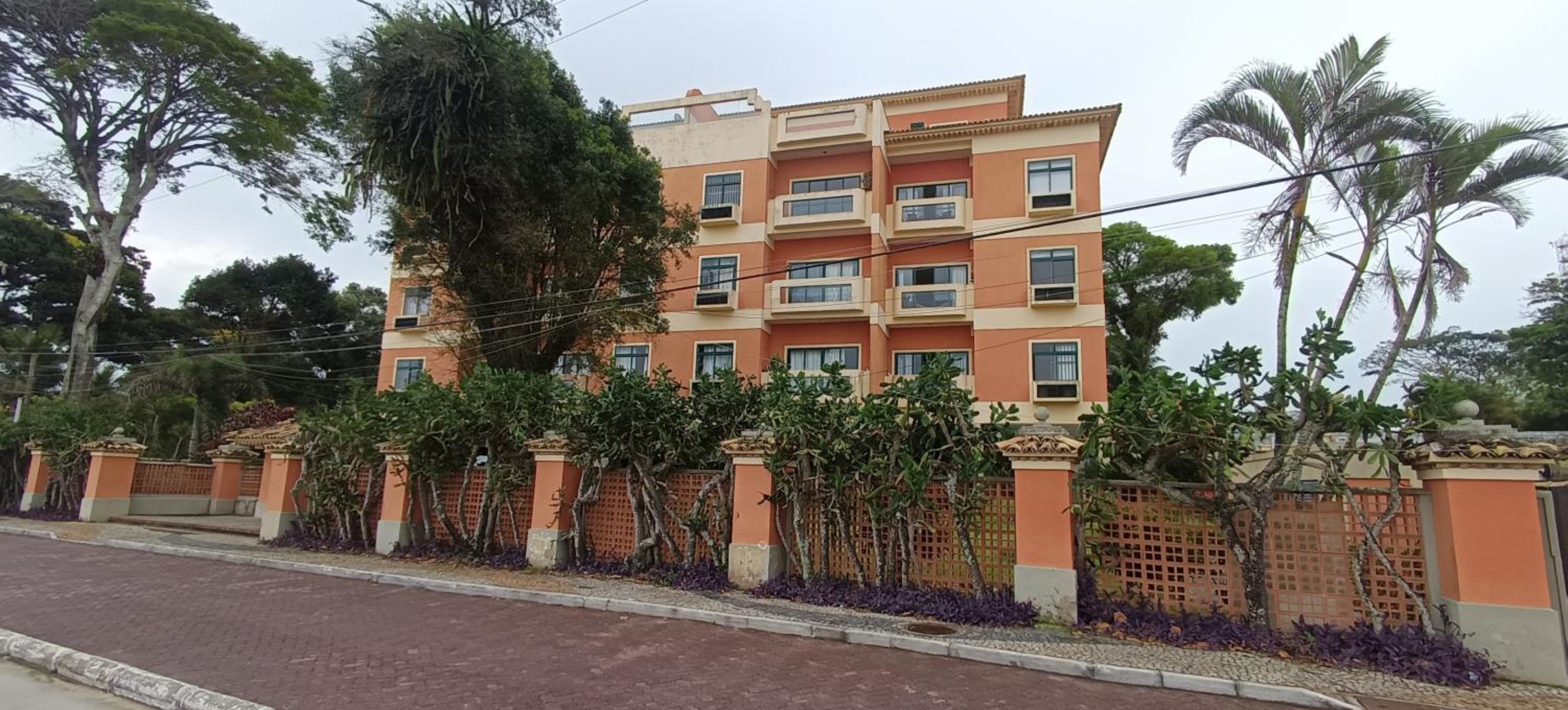 Apartamento de frente a Praia do Bosque em Rio das Ostras com vista para o mar
