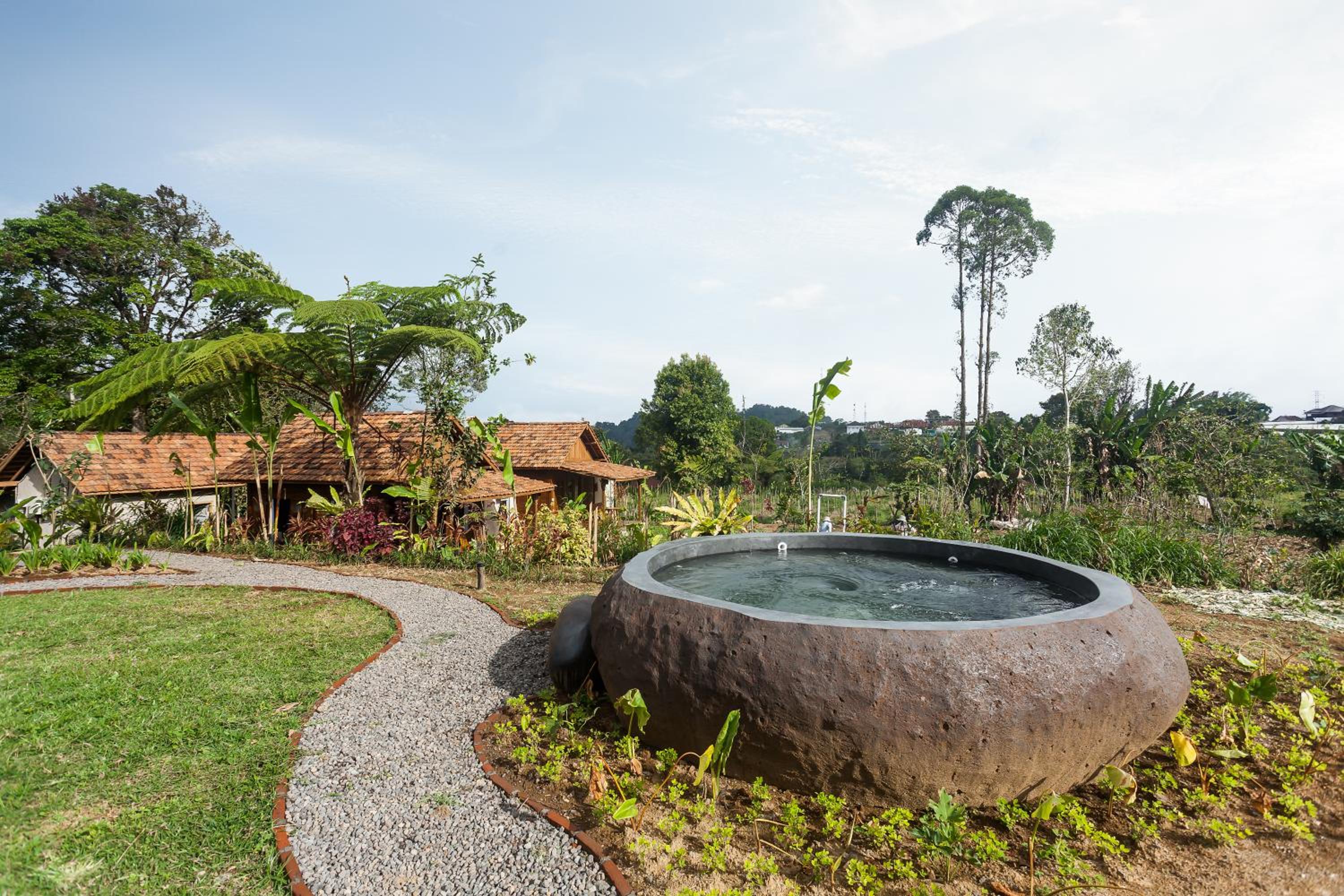 Green Lava Mountain View Cabin Bedugul by IHM view 2