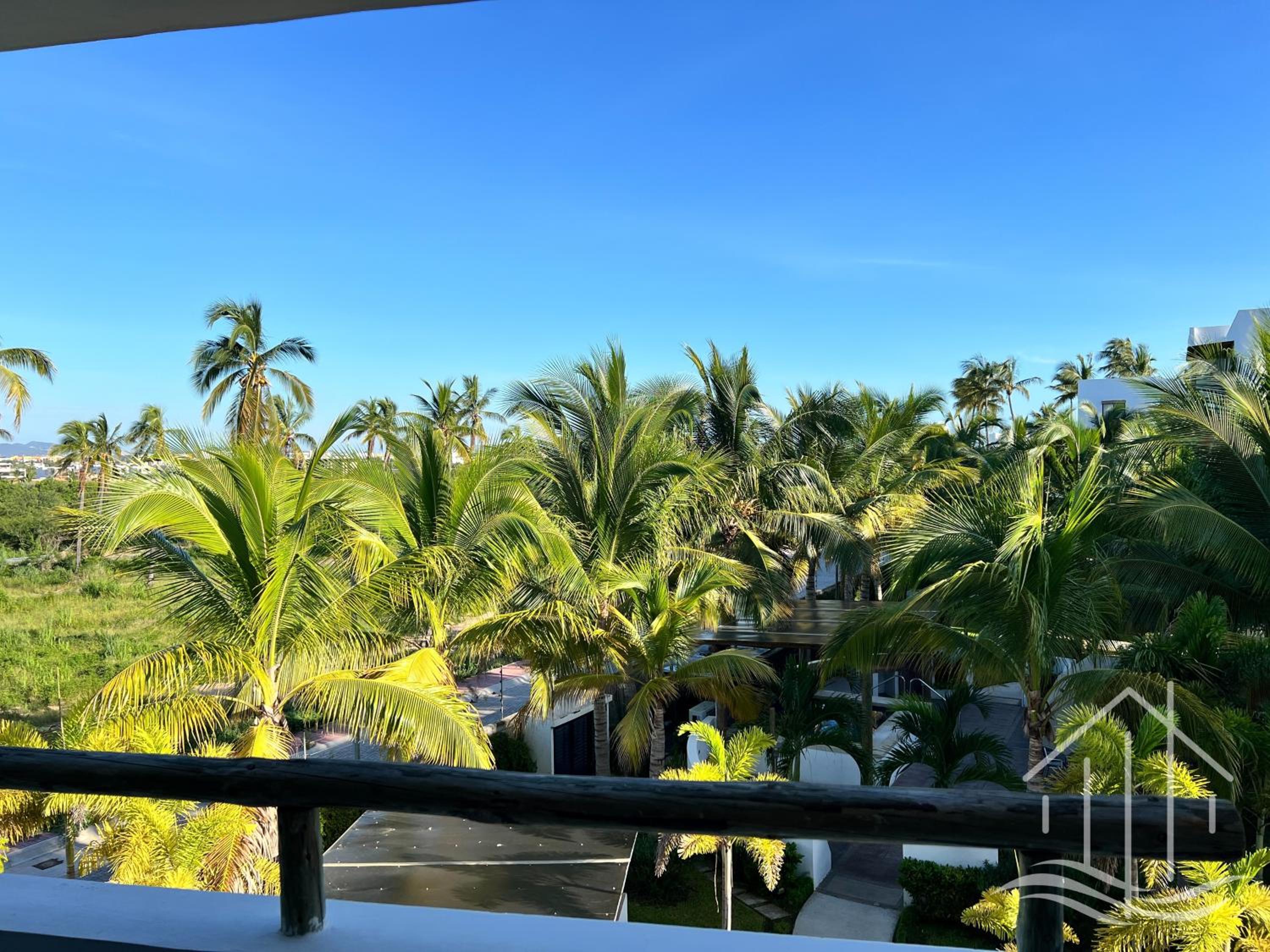 New, Promotion, Sleeps 6, Near Beach, Pool, Jacuzzi, BBQ