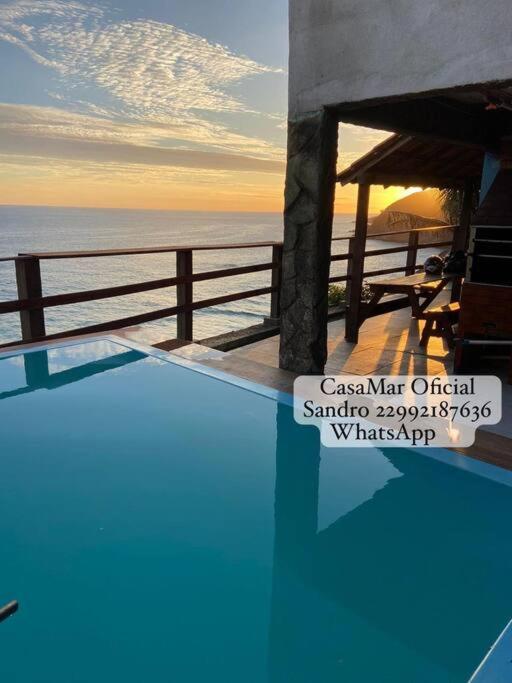 casamar com piscina e churrasqueira de frente para o mar