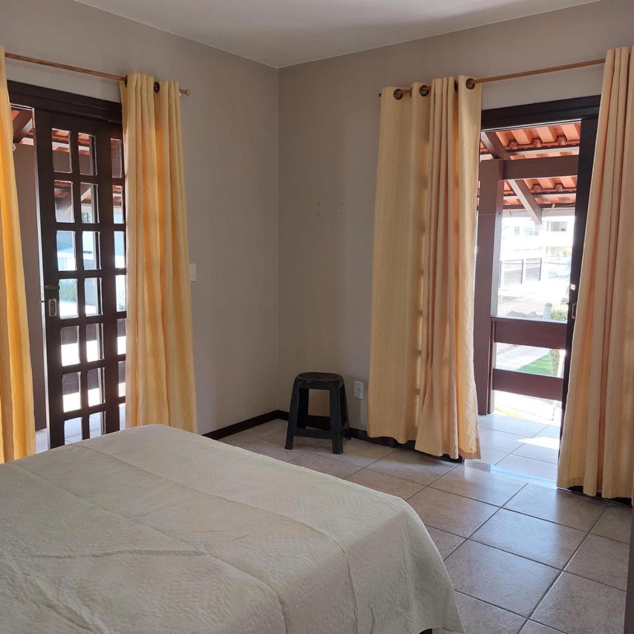 Maravilhosa casa na praia de Bombas
