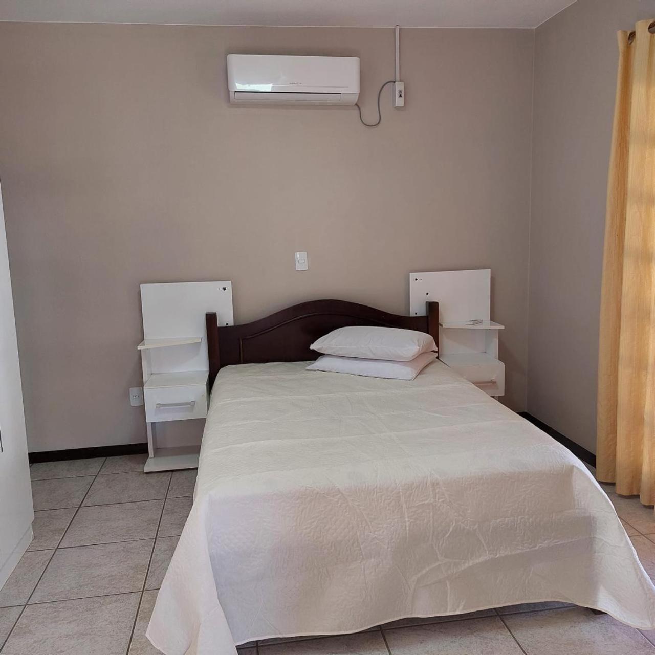 Maravilhosa casa na praia de Bombas