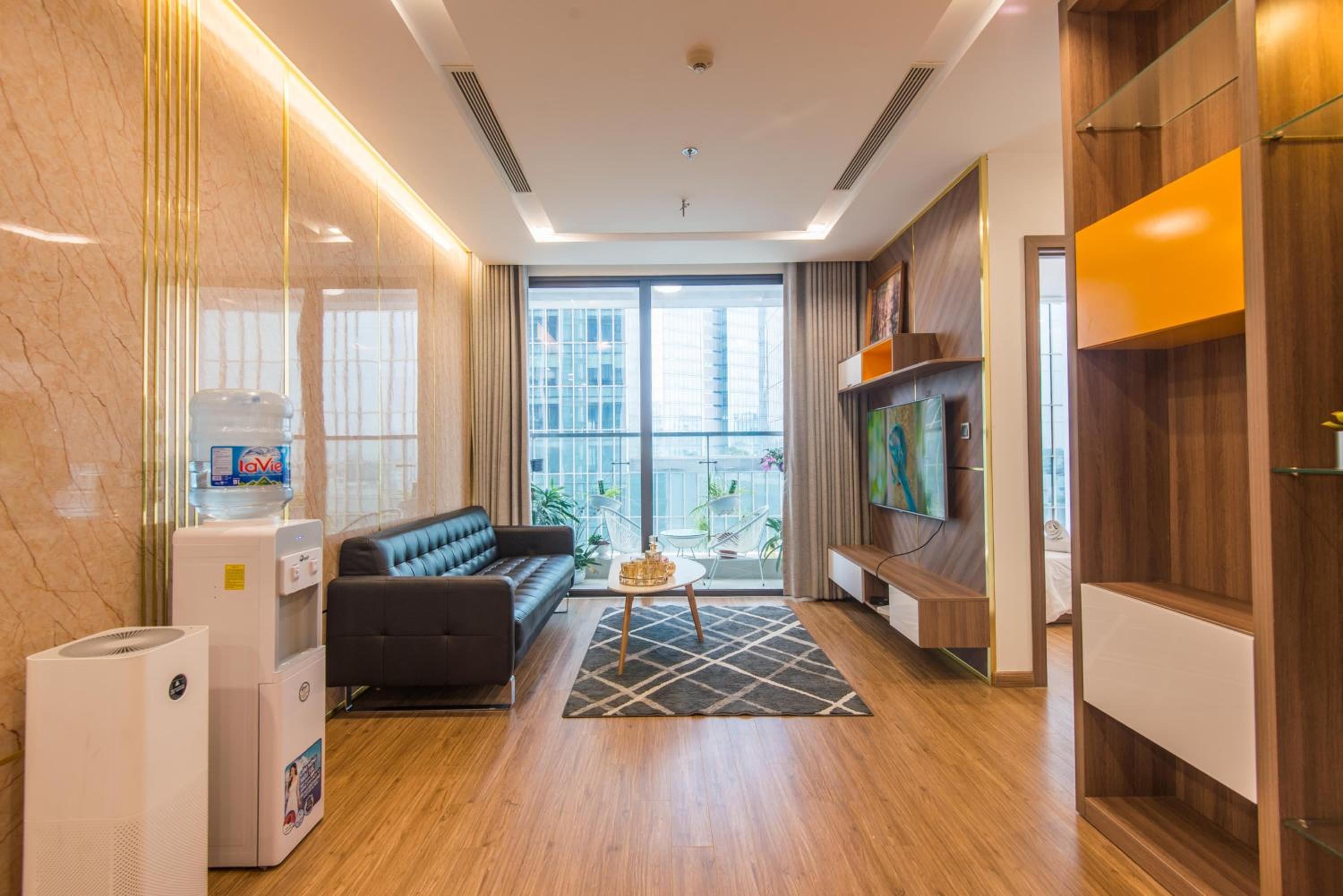 Skyline apartment Vinhomes Metropolis
