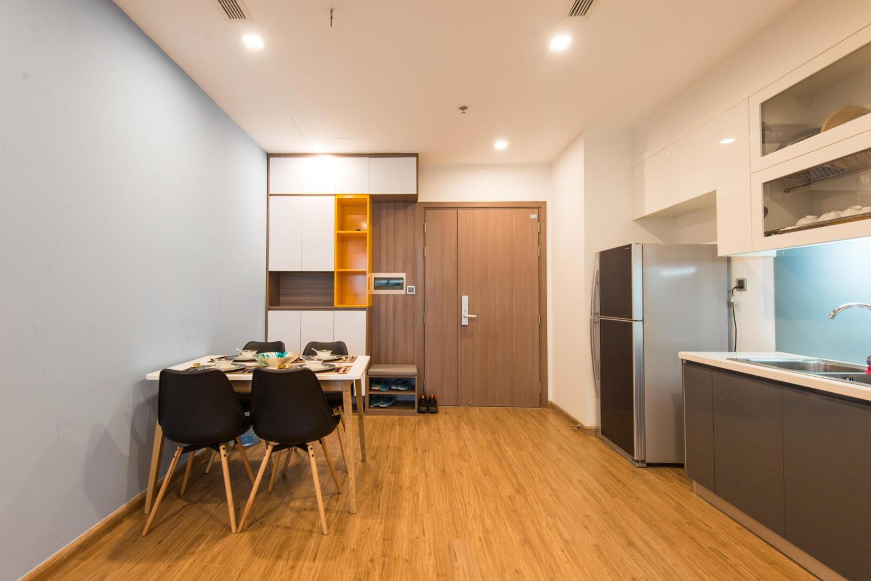 Skyline apartment Vinhomes Metropolis