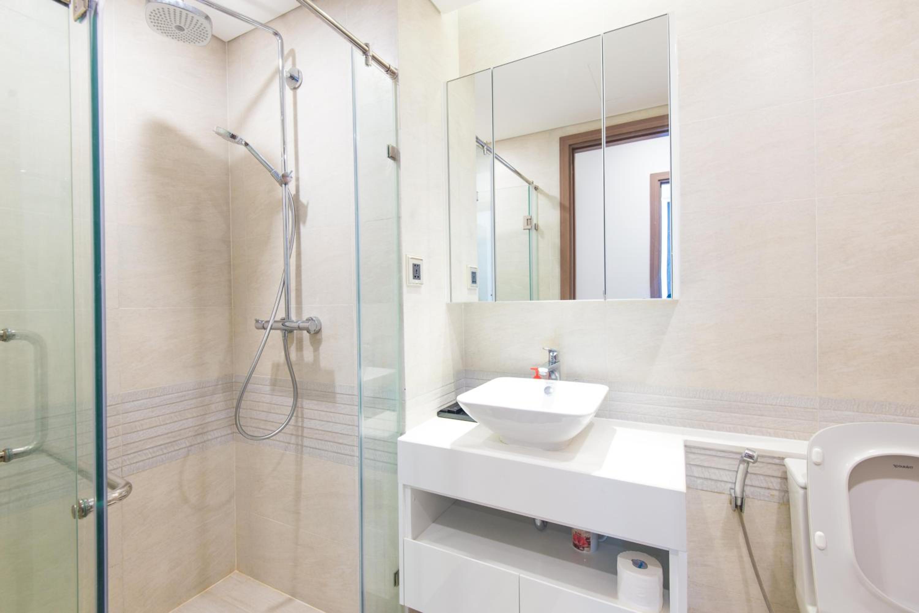 Skyline apartment Vinhomes Metropolis
