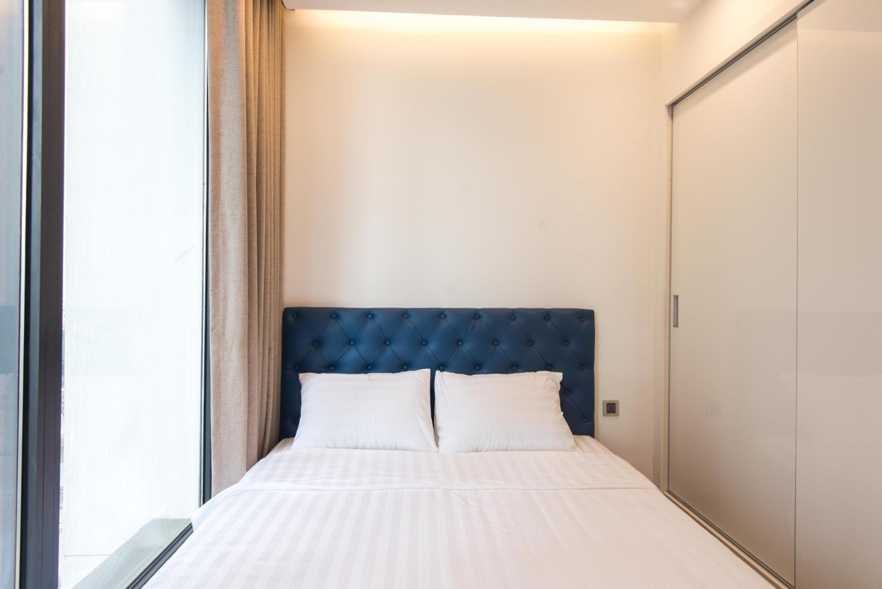 Skyline apartment Vinhomes Metropolis