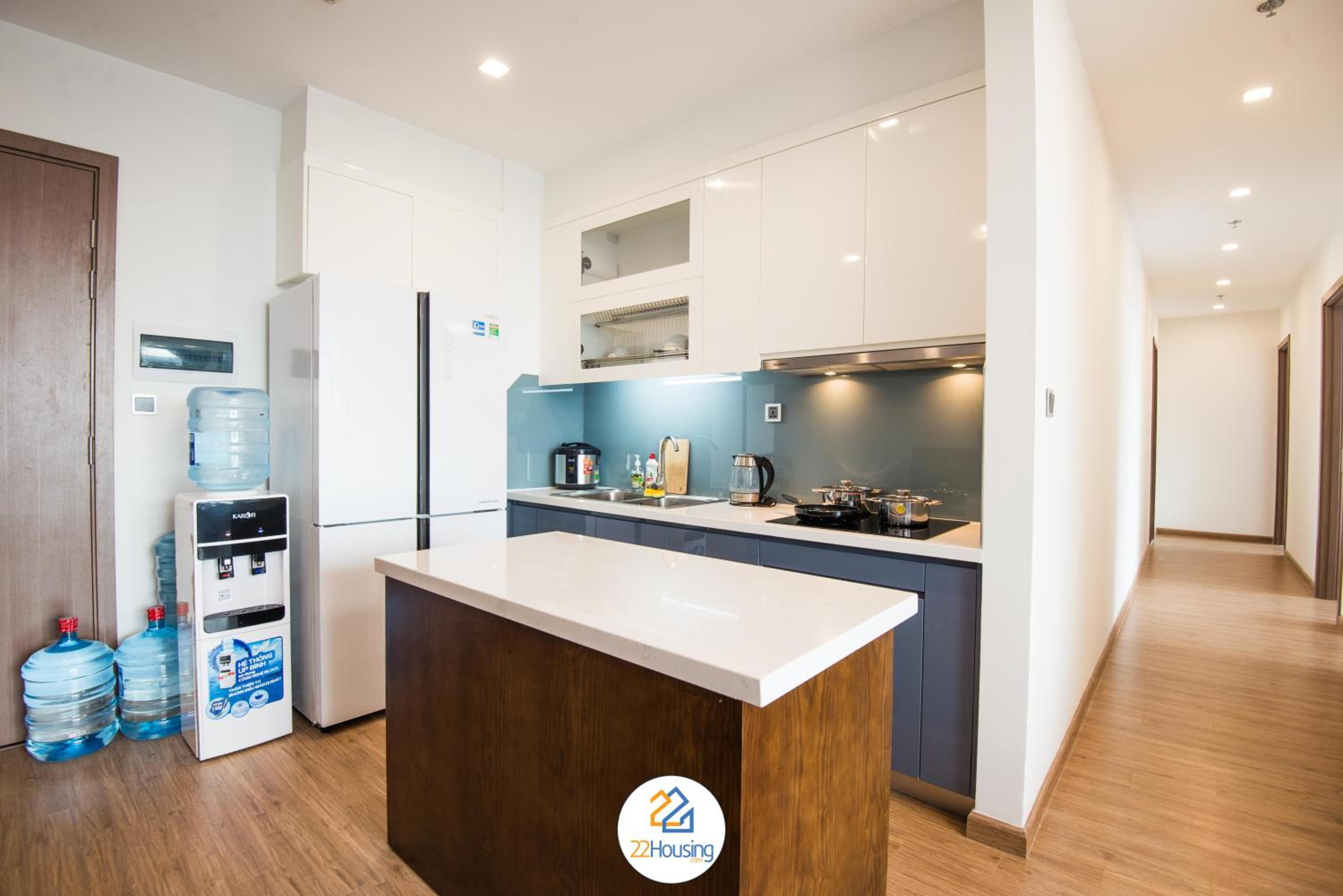 Skyline apartment Vinhomes Metropolis