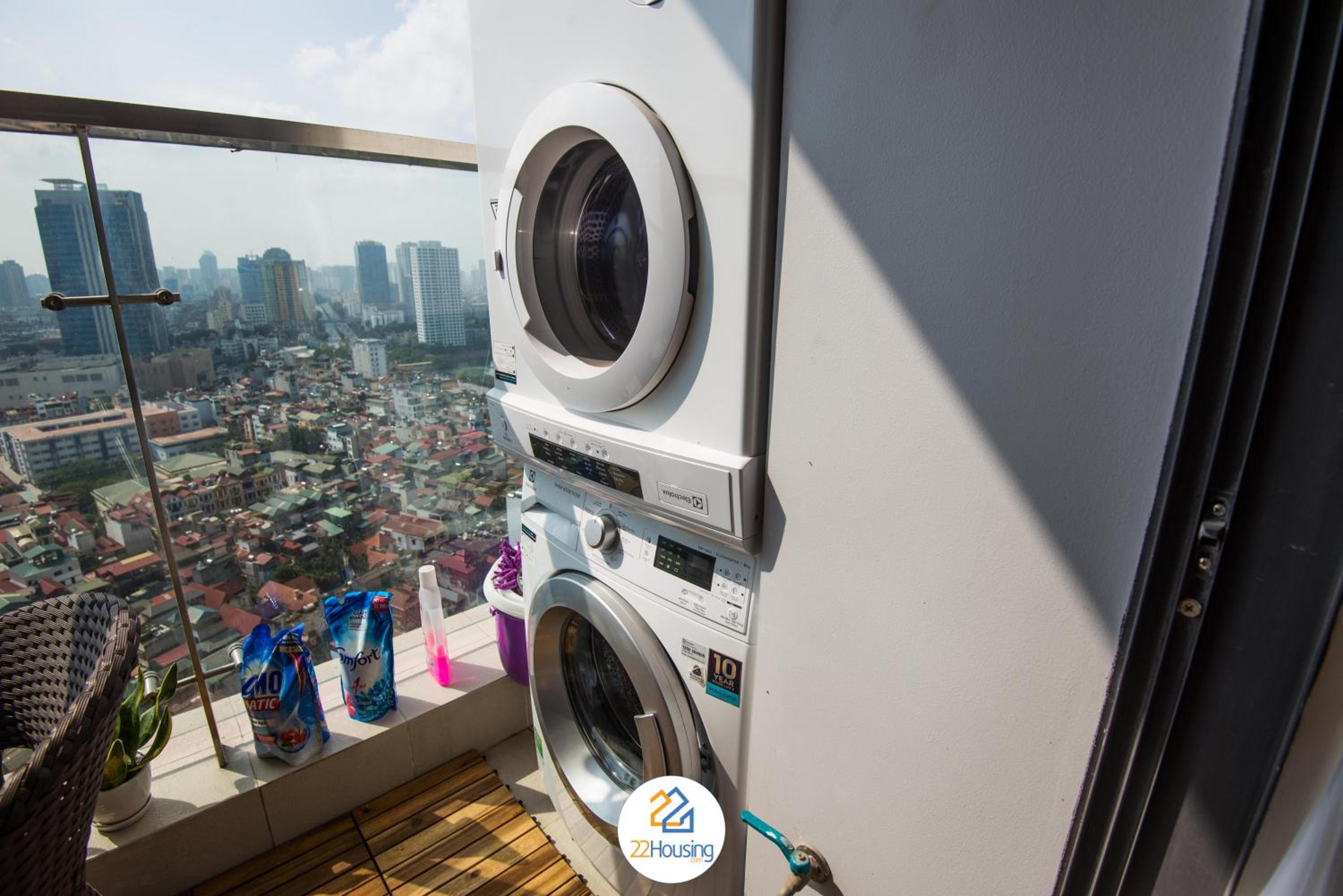 Skyline apartment Vinhomes Metropolis