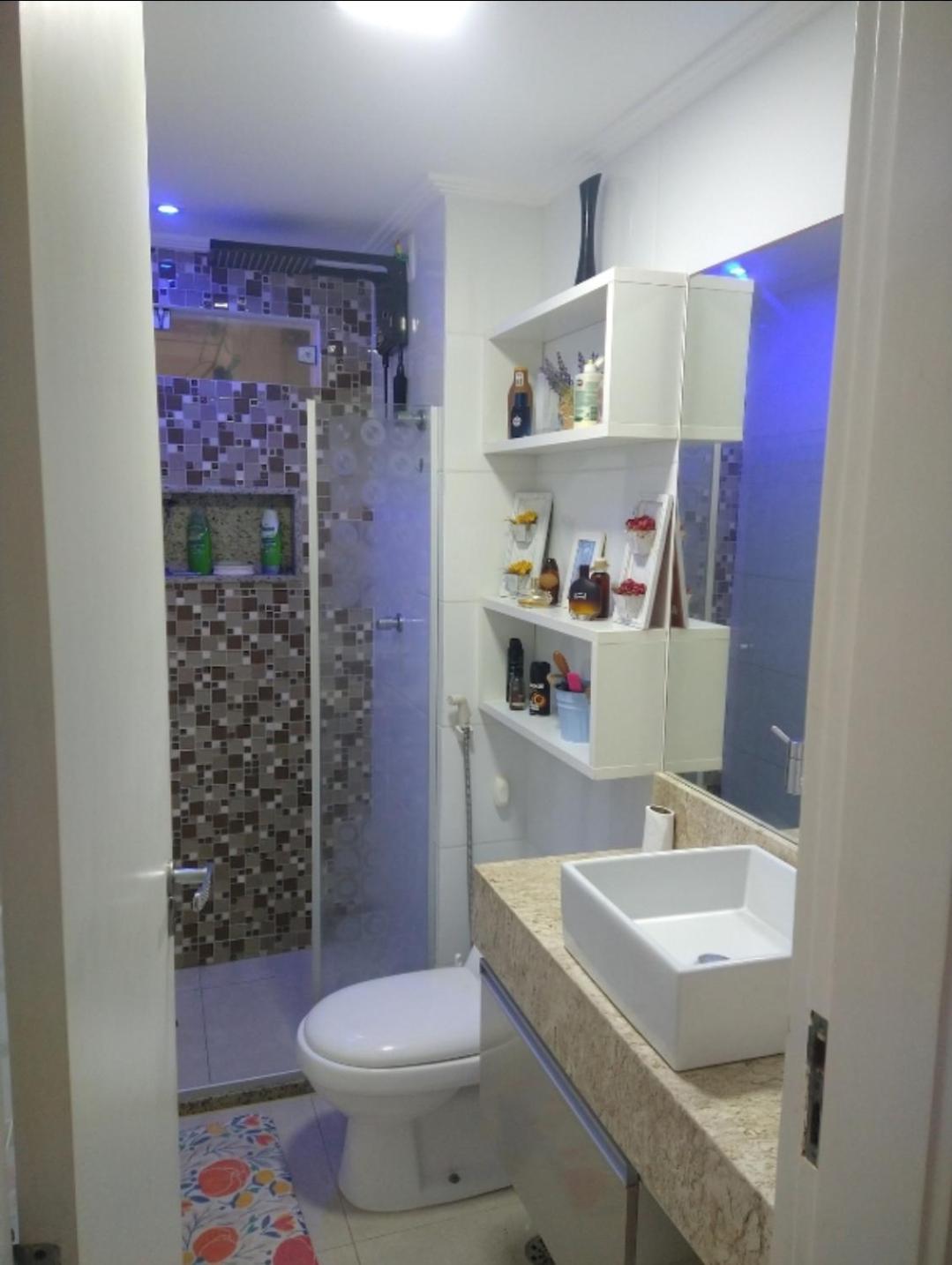 Quarto ar condicionado,praia,centro de convenções 'casa compartilhada '
