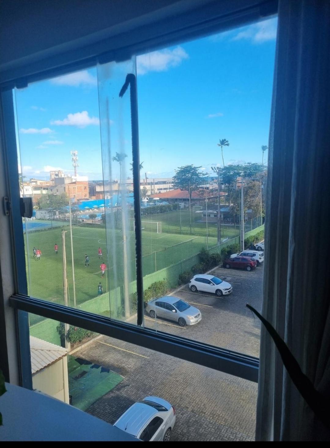Quarto ar condicionado,praia,centro de convenções 'casa compartilhada '