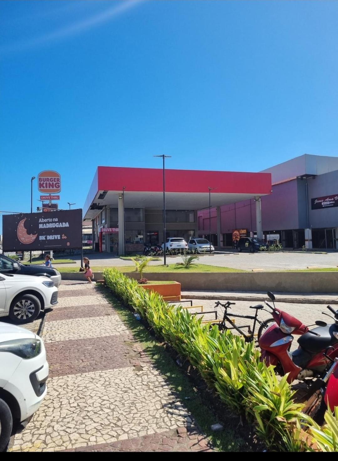 Quarto ar condicionado,praia,centro de convenções 'casa compartilhada '
