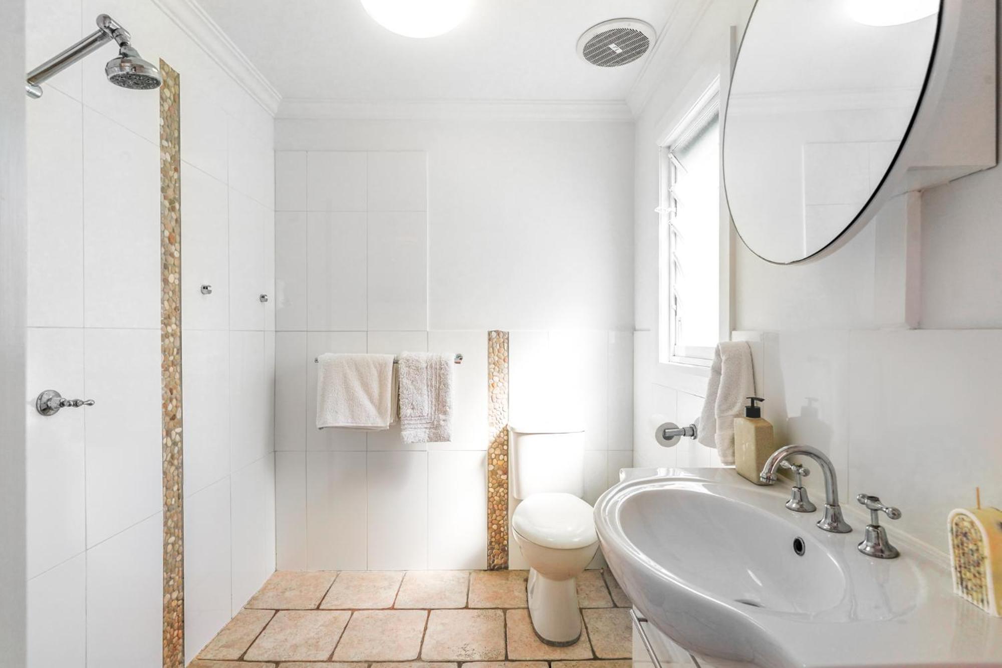 The Pines- Eco Beach House