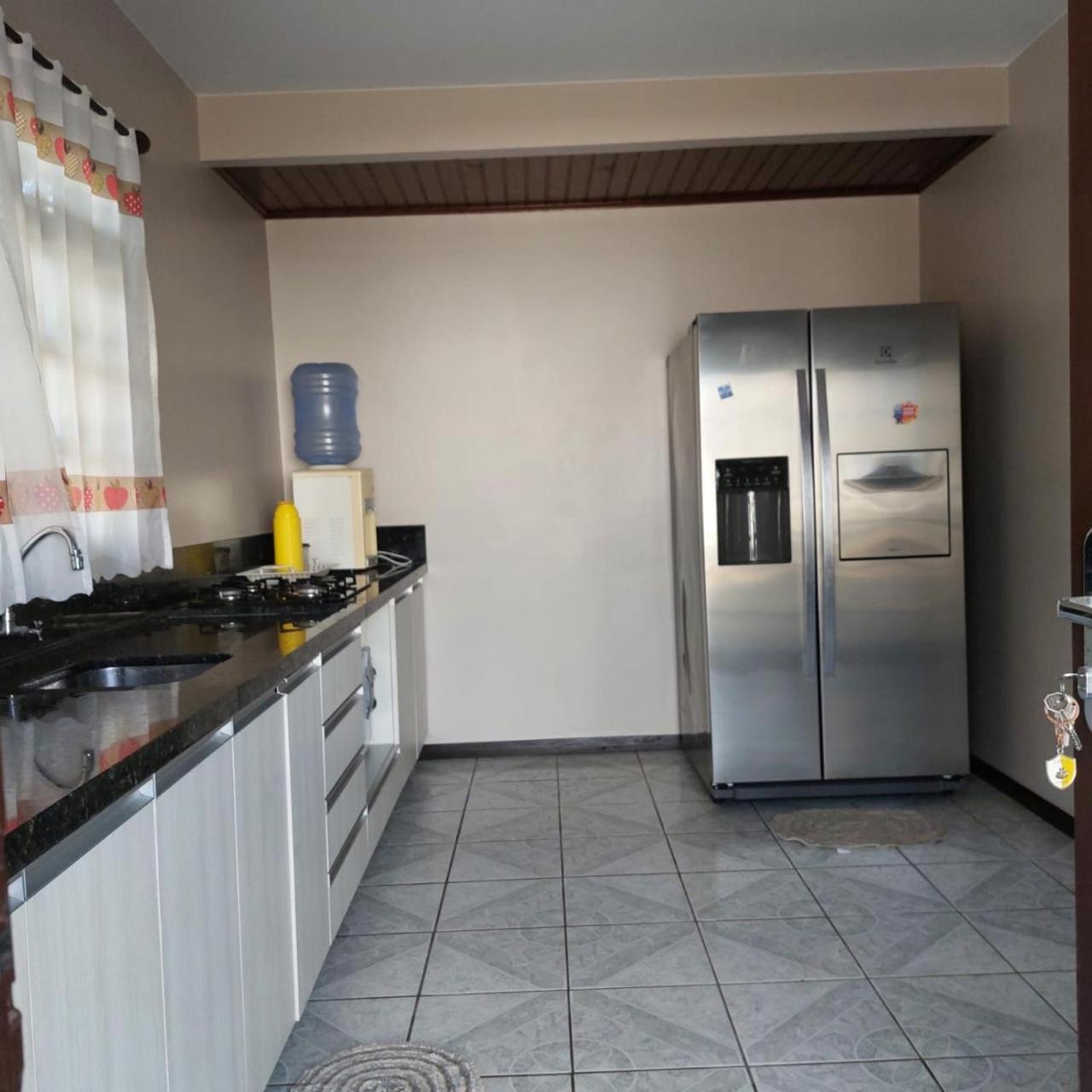 Maravilhosa casa na praia de Bombas