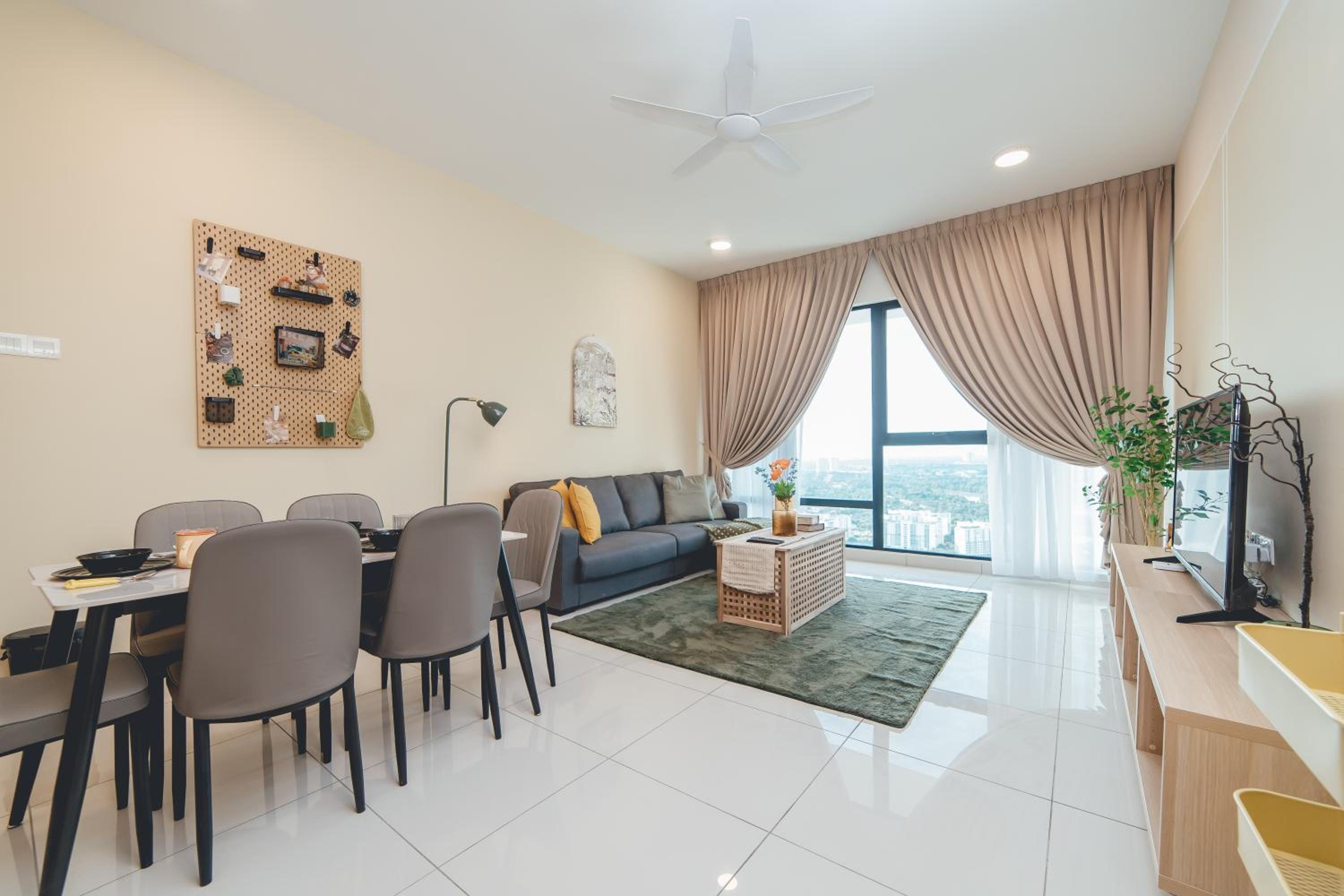 Mosaic Southkey Muji Nest 3BR6Pax nr Midvalley by Our Stay