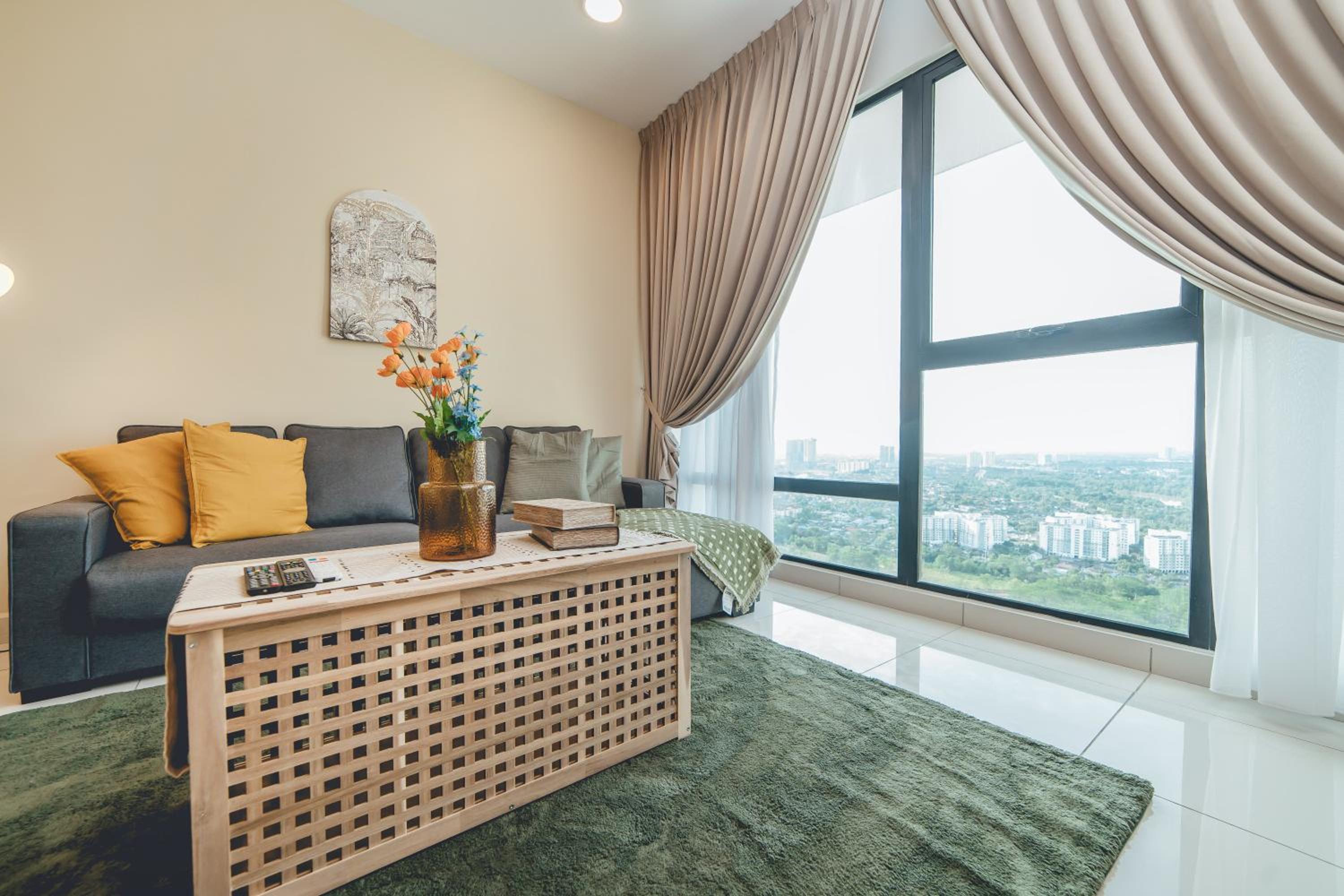 Mosaic Southkey Muji Nest 3BR6Pax nr Midvalley by Our Stay