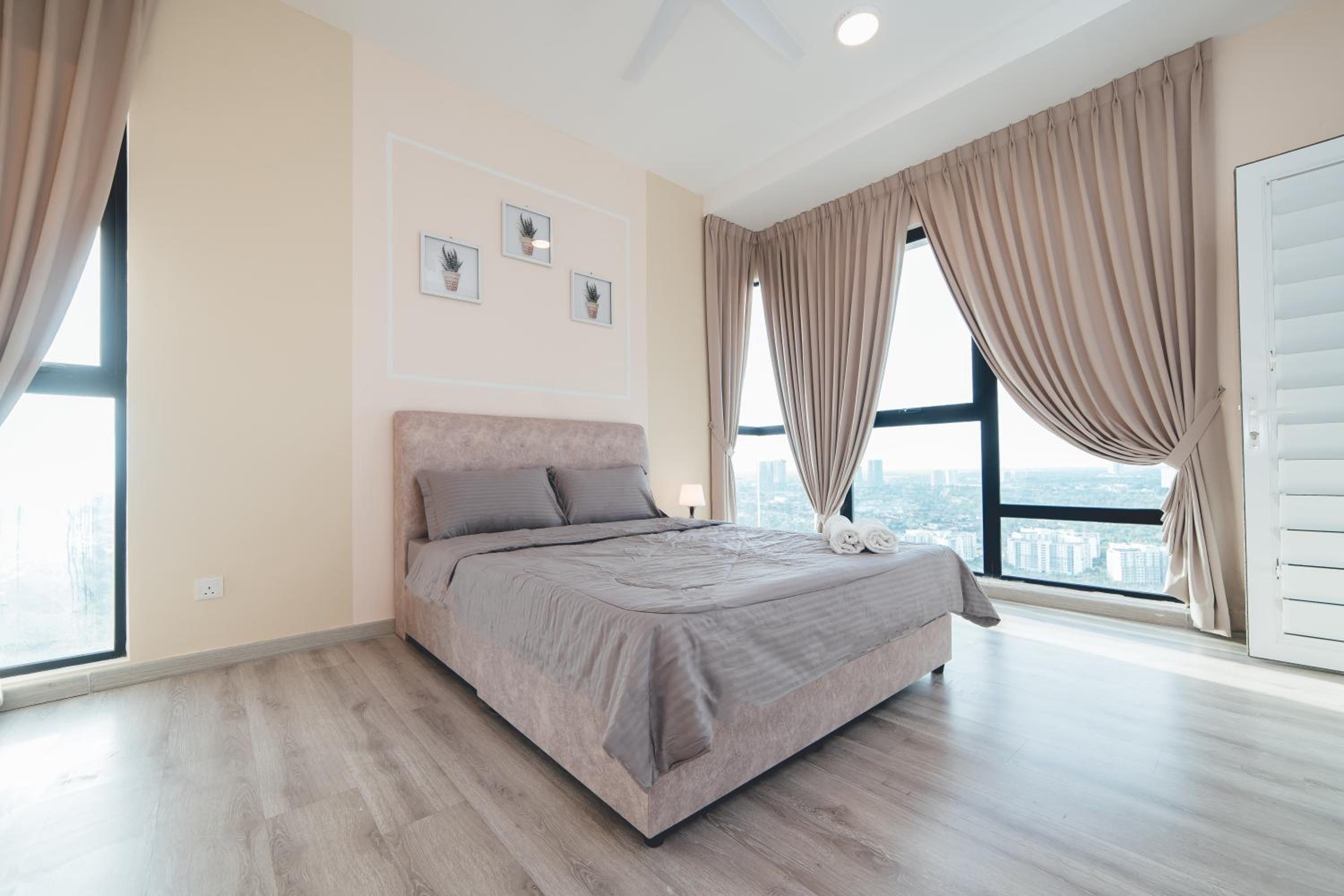 Mosaic Southkey Muji Nest 3BR6Pax nr Midvalley by Our Stay