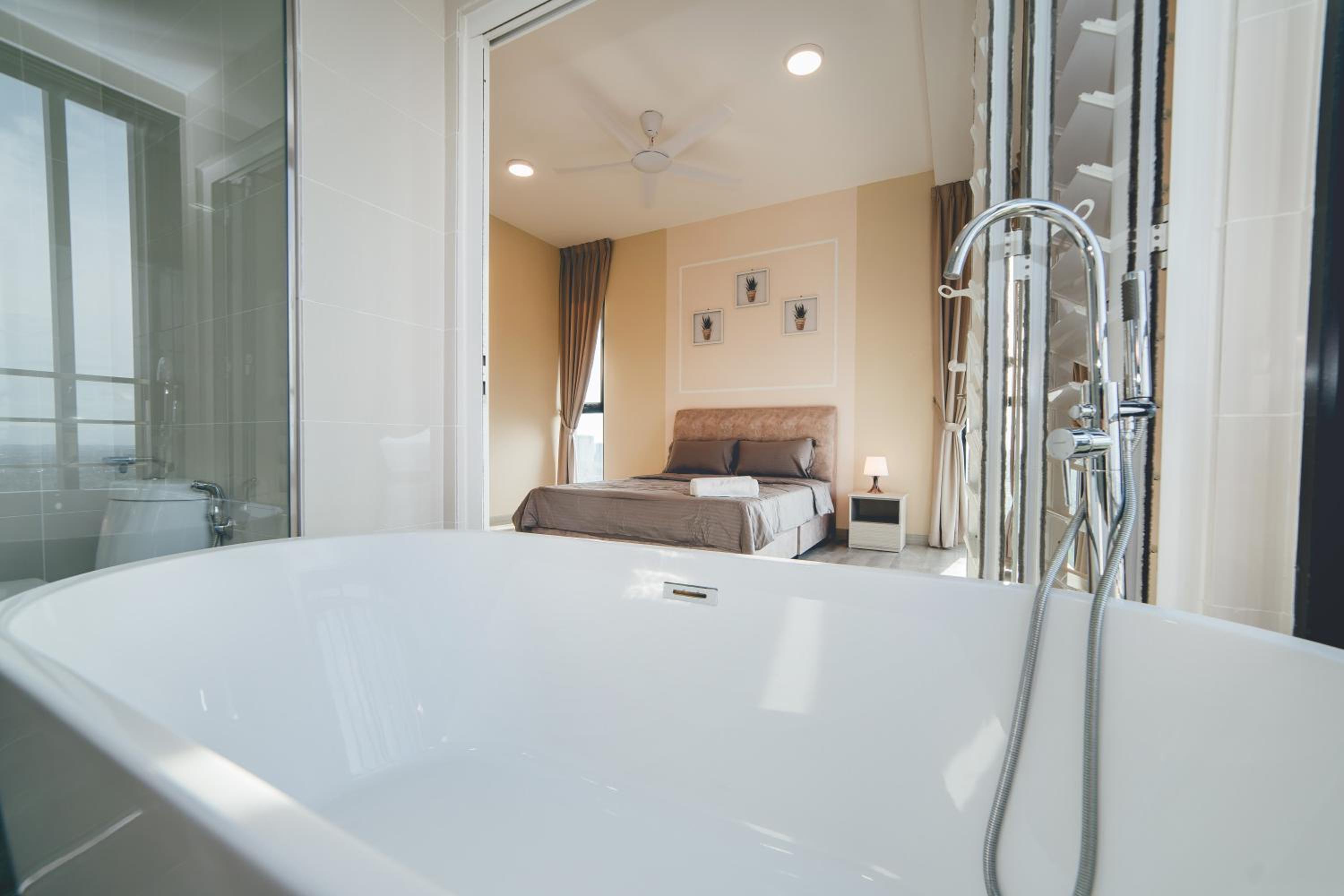 Mosaic Southkey Muji Nest 3BR6Pax nr Midvalley by Our Stay