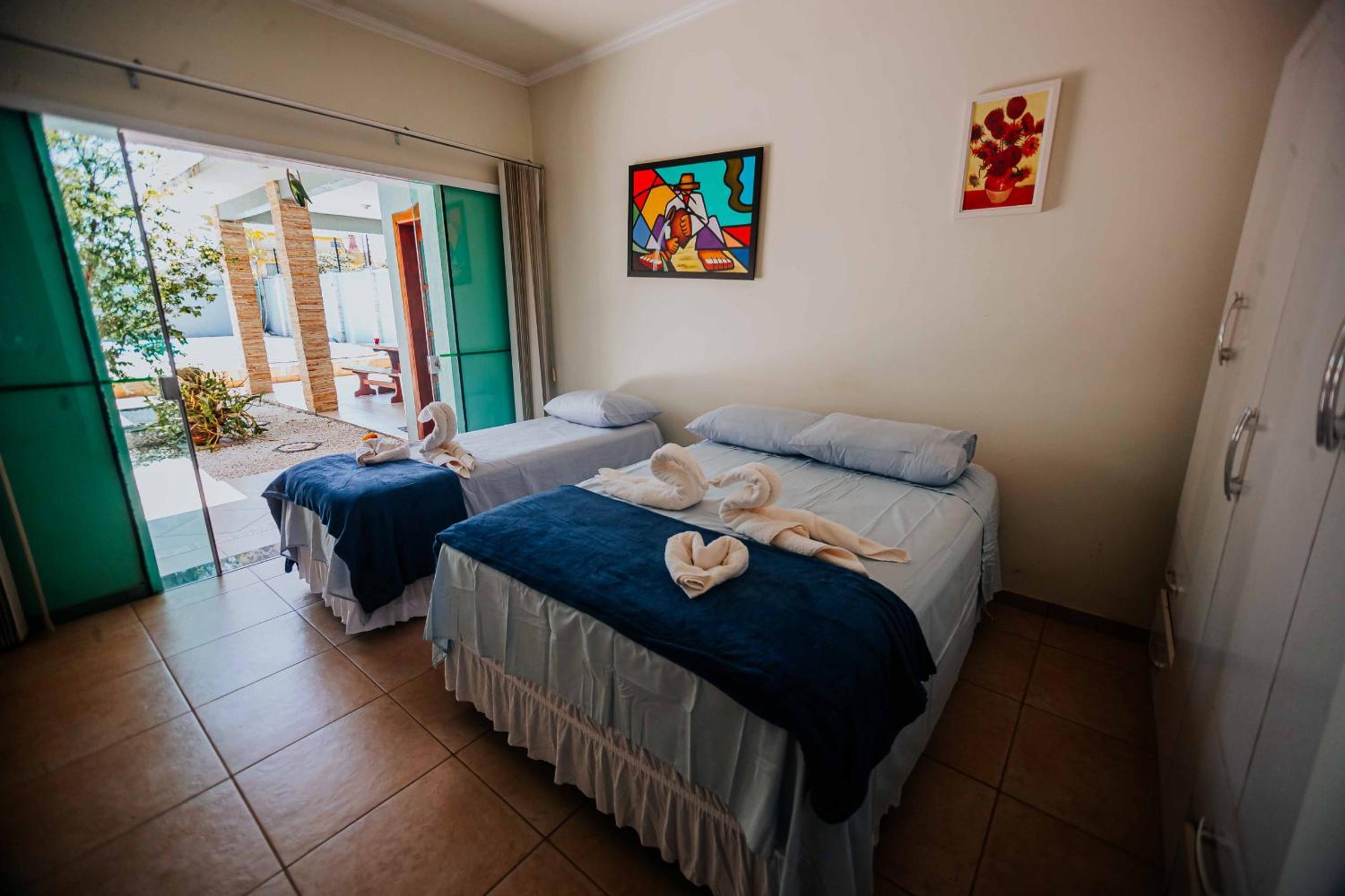 Casa com piscina na Praia de Guaratuba