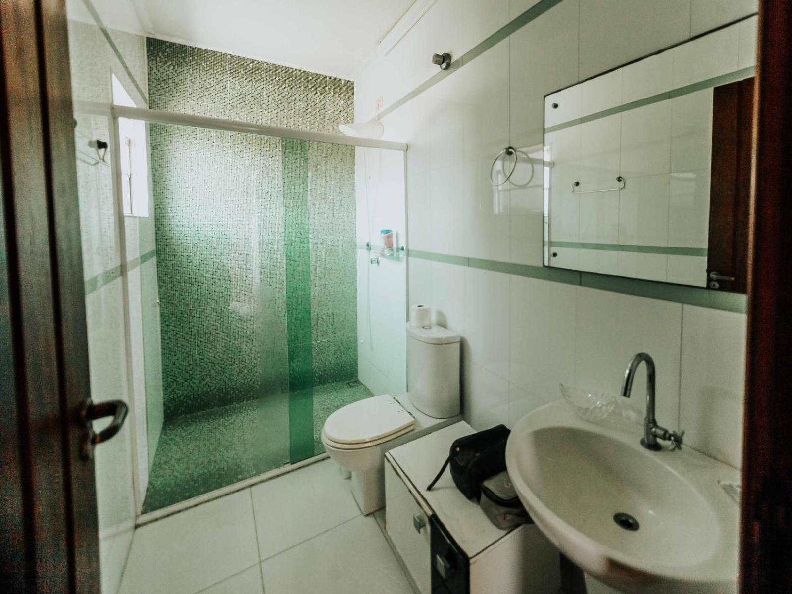 Casa com piscina na Praia de Guaratuba
