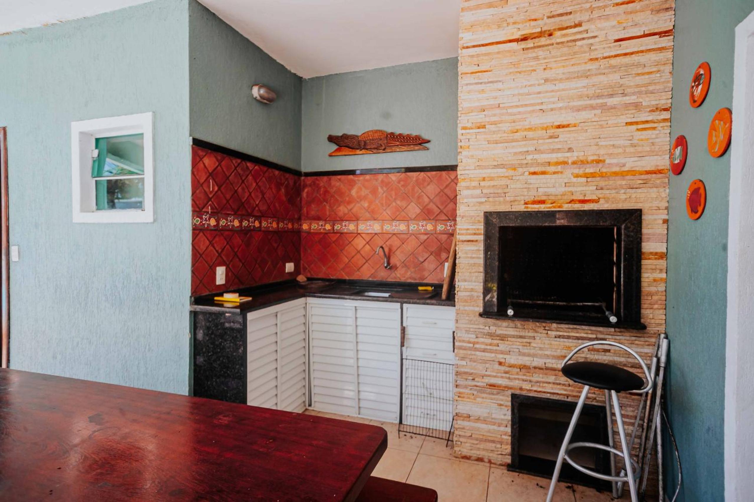 Casa com piscina na Praia de Guaratuba