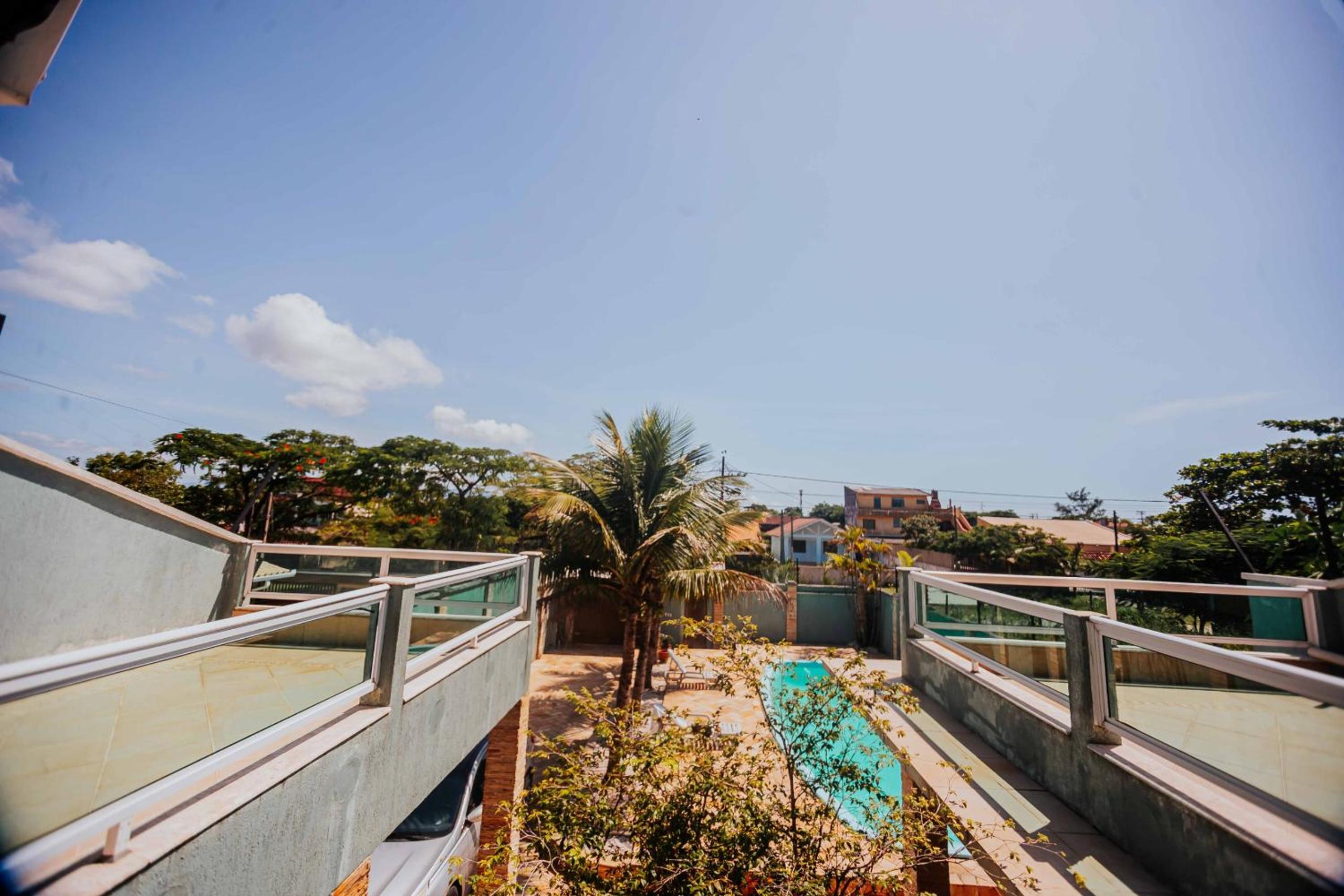 Casa com piscina na Praia de Guaratuba