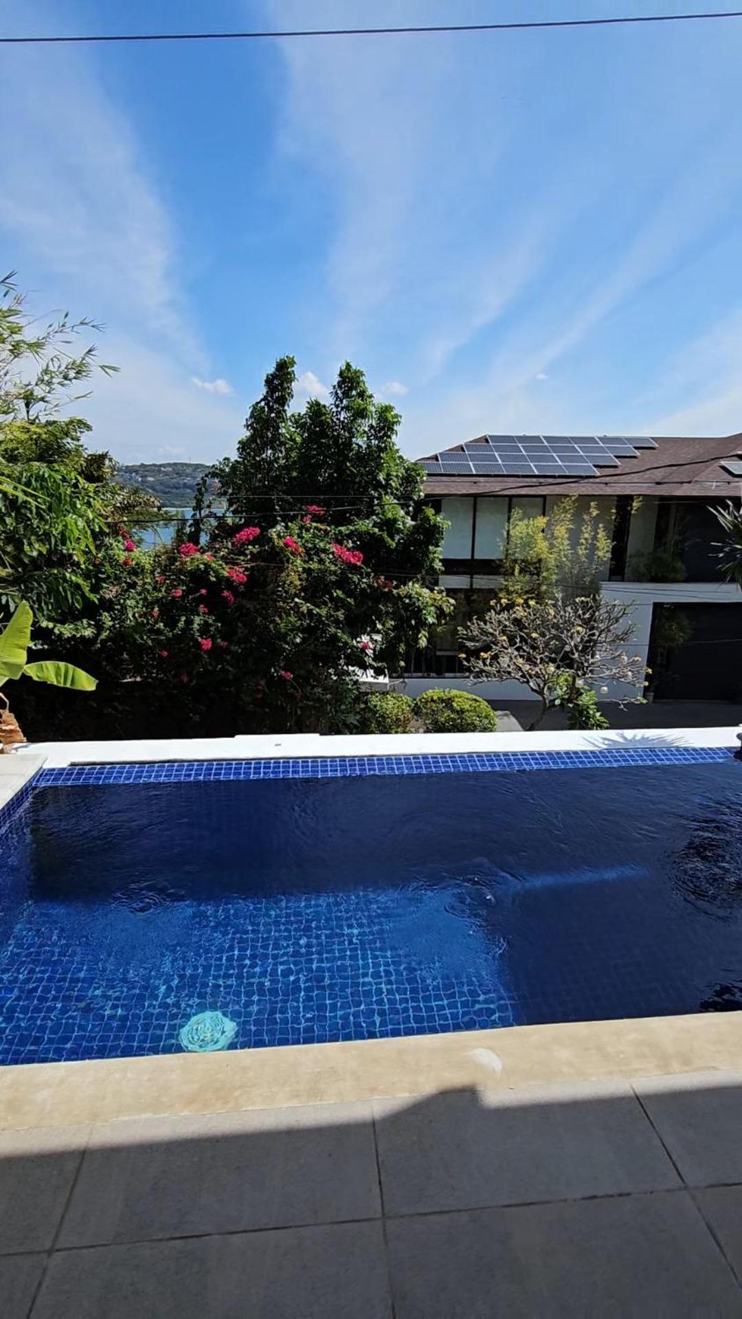 1 bedroom ensuite with mini infinity pool view 4