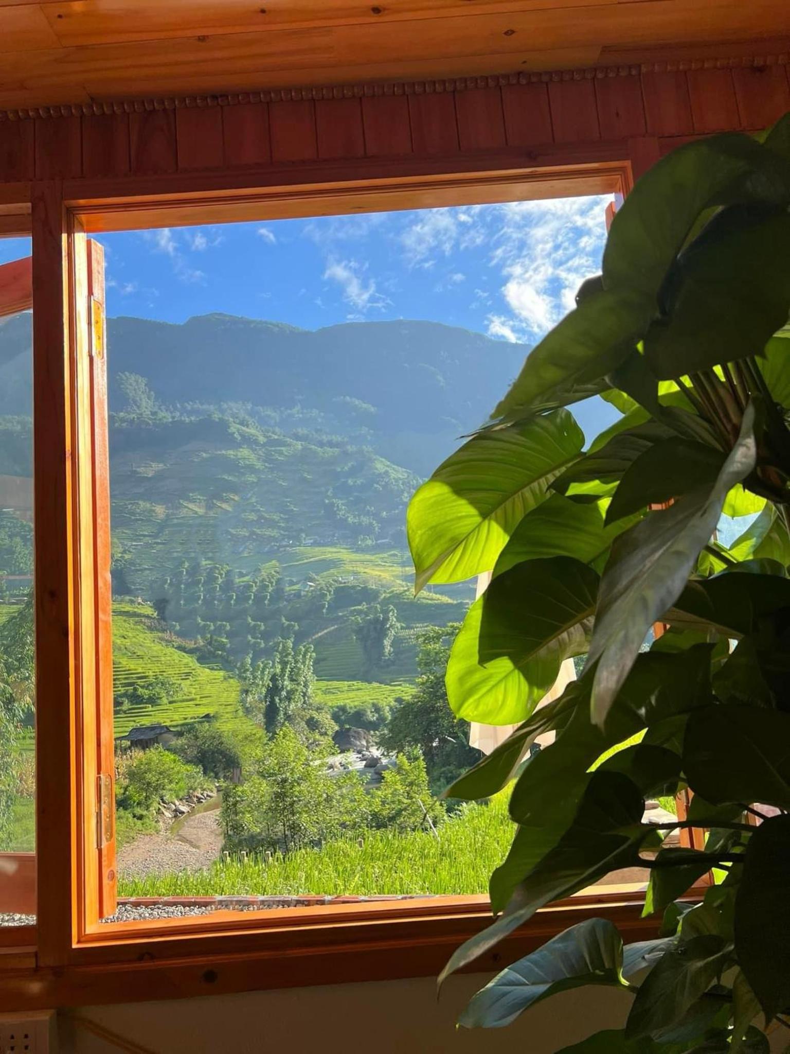 Pi Noong Cafe & Homestay view 3
