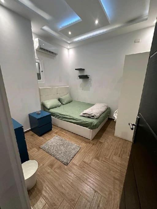 private apartment close pyramids and big museum
