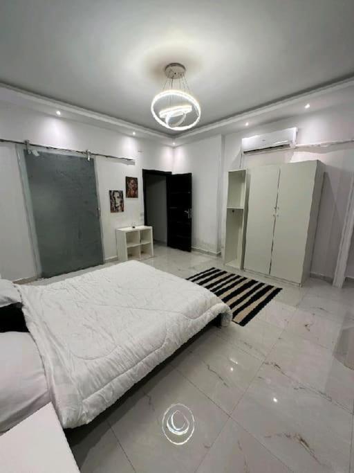 private apartment close pyramids and big museum