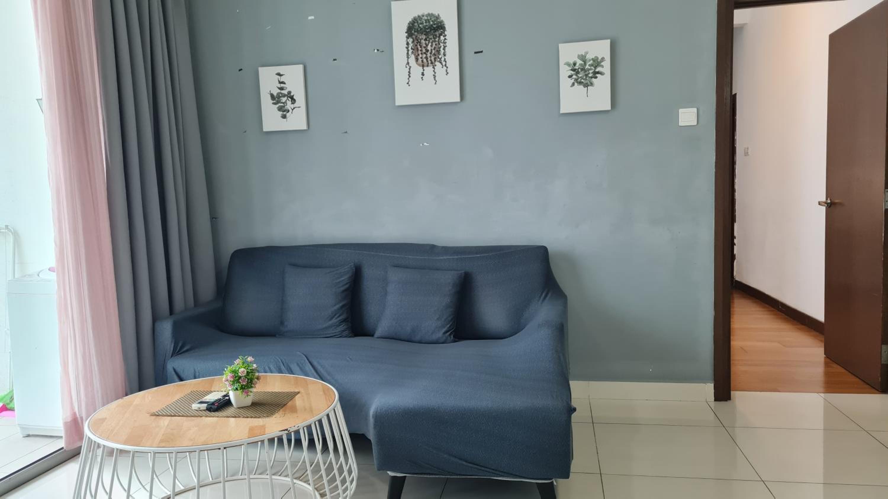 Hostel At Regalia Residence