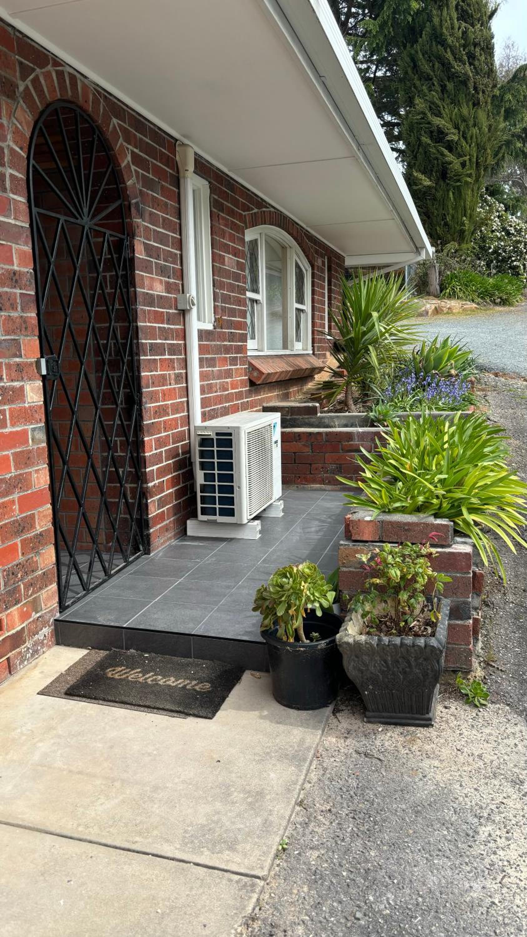 Hahndorf Lodge Pioneer Suite - Main Street Hahndorf On site Secure parking