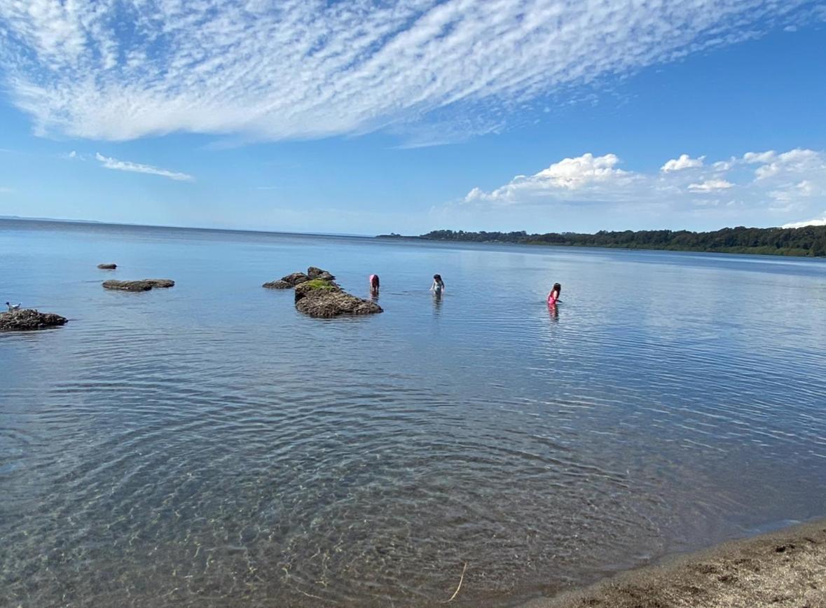 CASA del LAGO orilla PLAYA, PUERTO VARAS nueva en B00KING