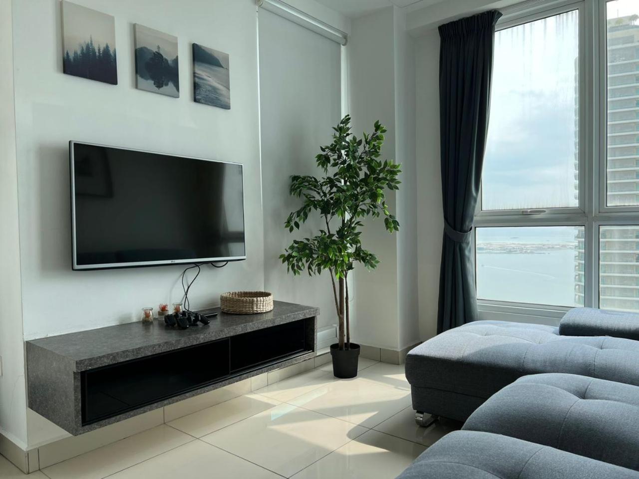 Mansion One at Gurney Drive Georgetown by 3C photo 2