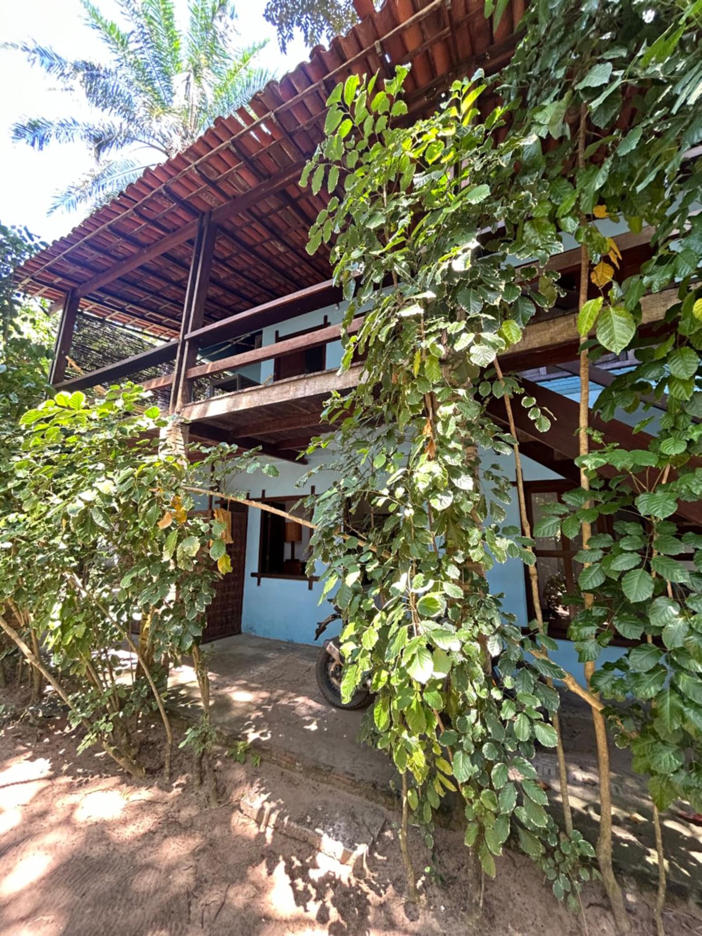 Só Praia triplo, Jardins