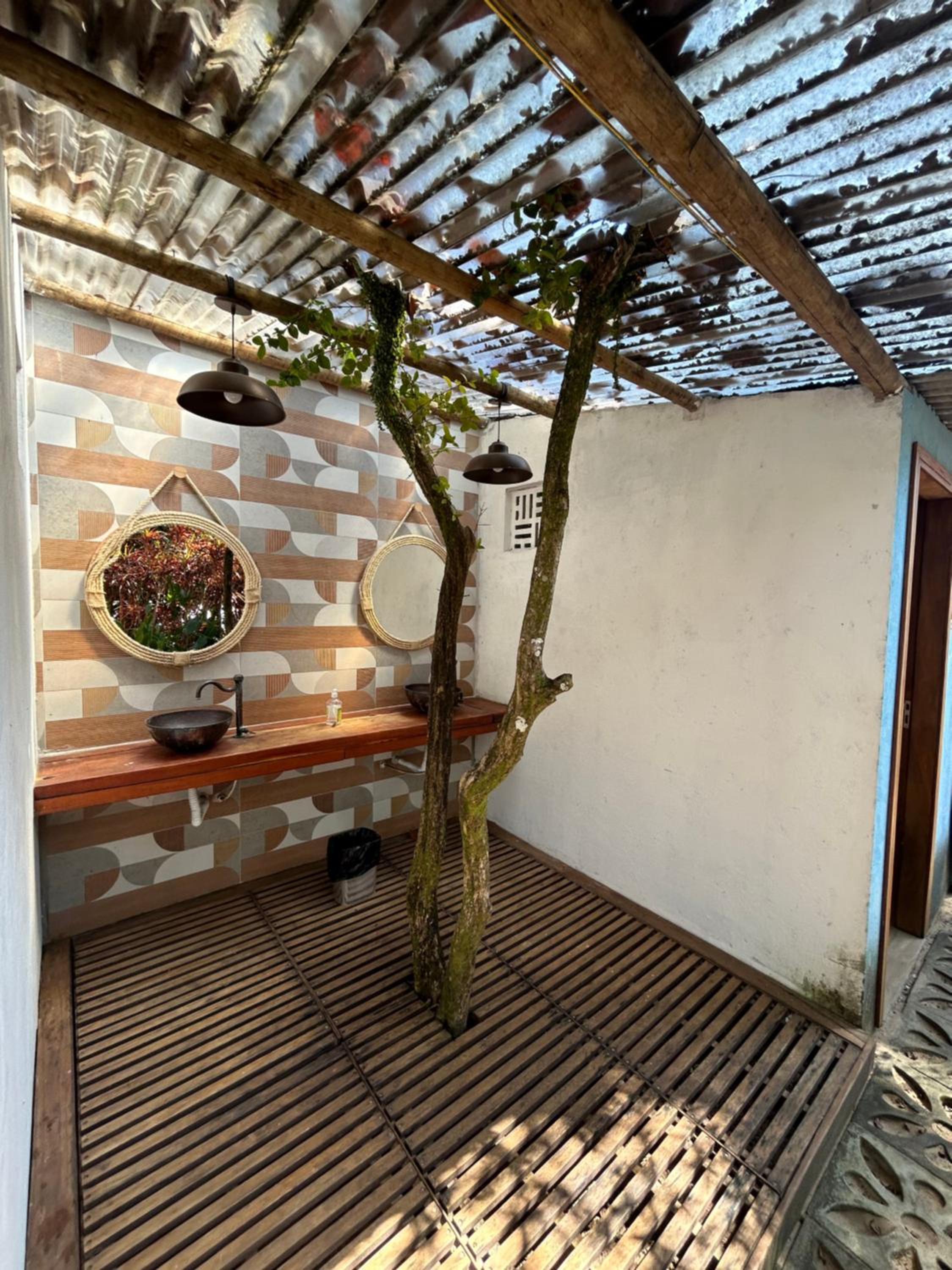 Só Praia triplo, Jardins