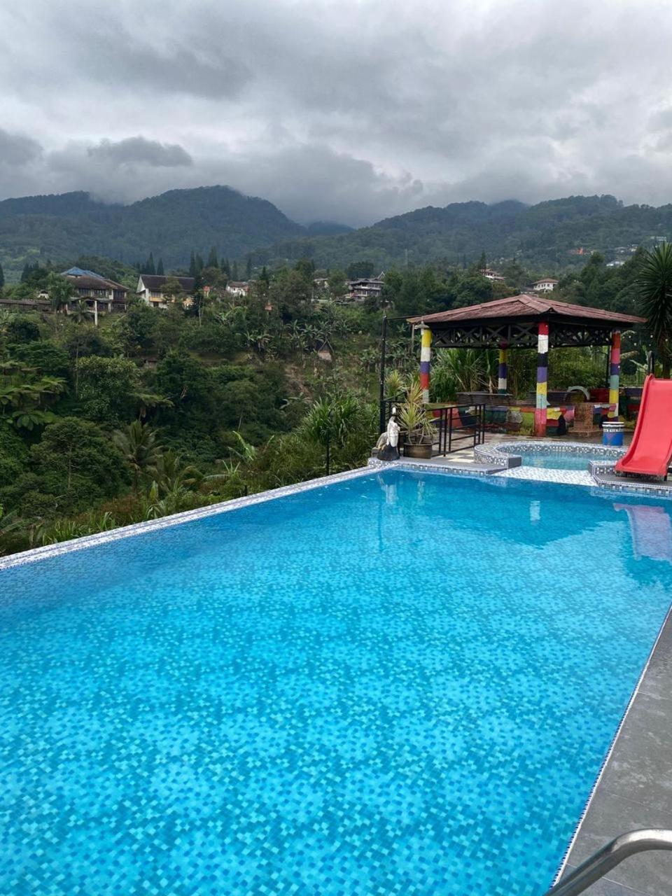 Villa puncak6