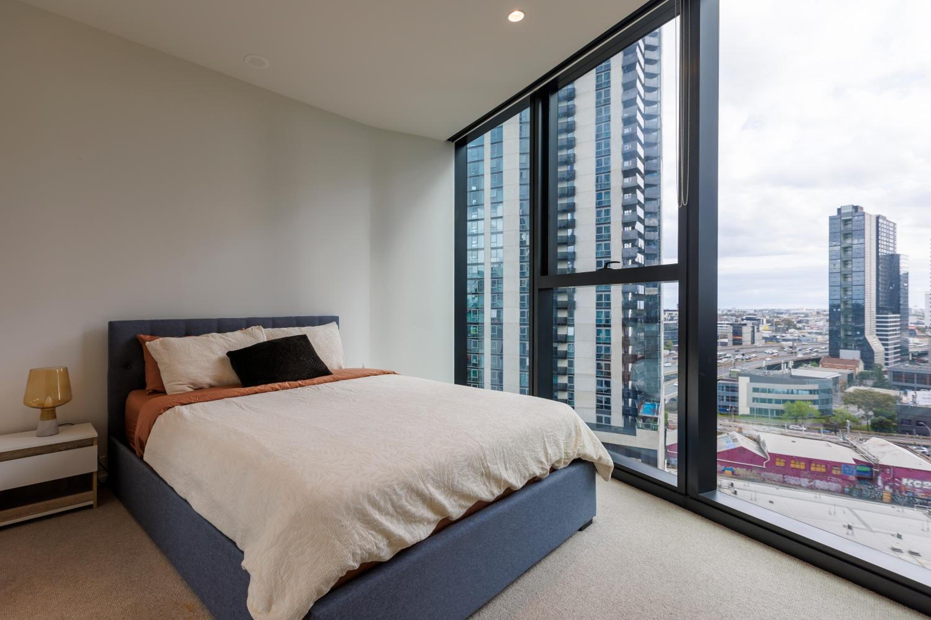Luxe Lofts- Melbourne Square Apartments