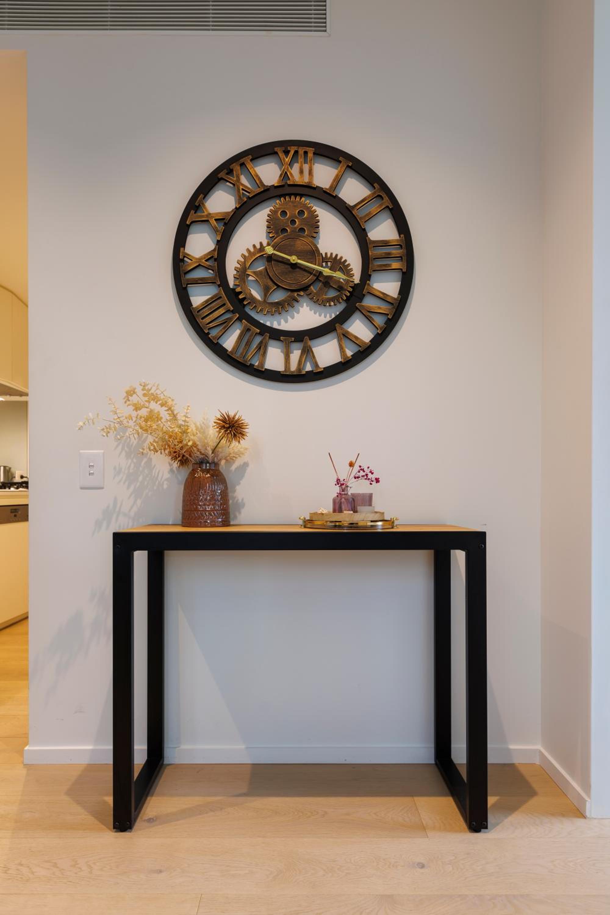 Luxe Lofts- Melbourne Square Apartments