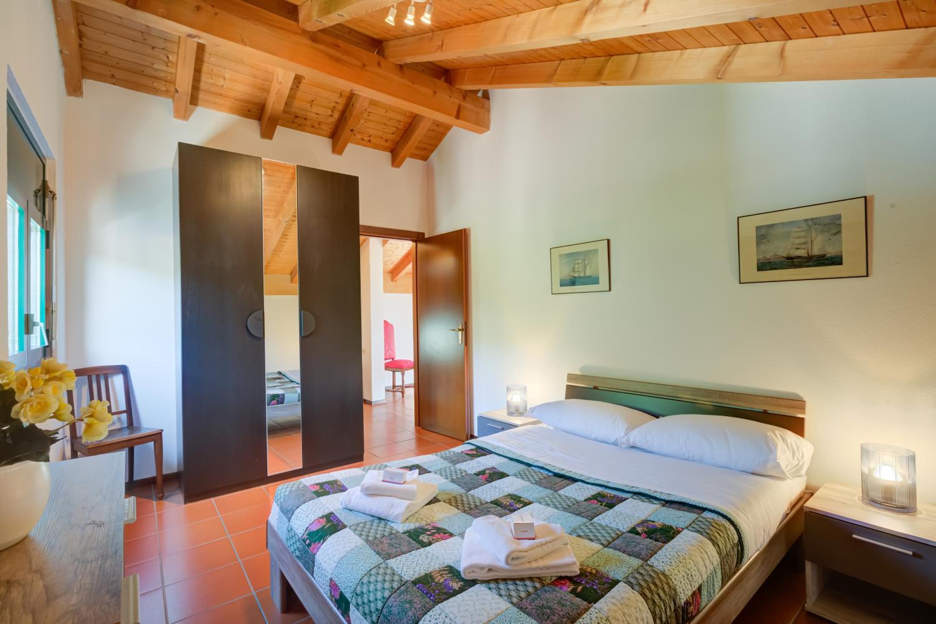 Attico a Caslano - Happy Rentals