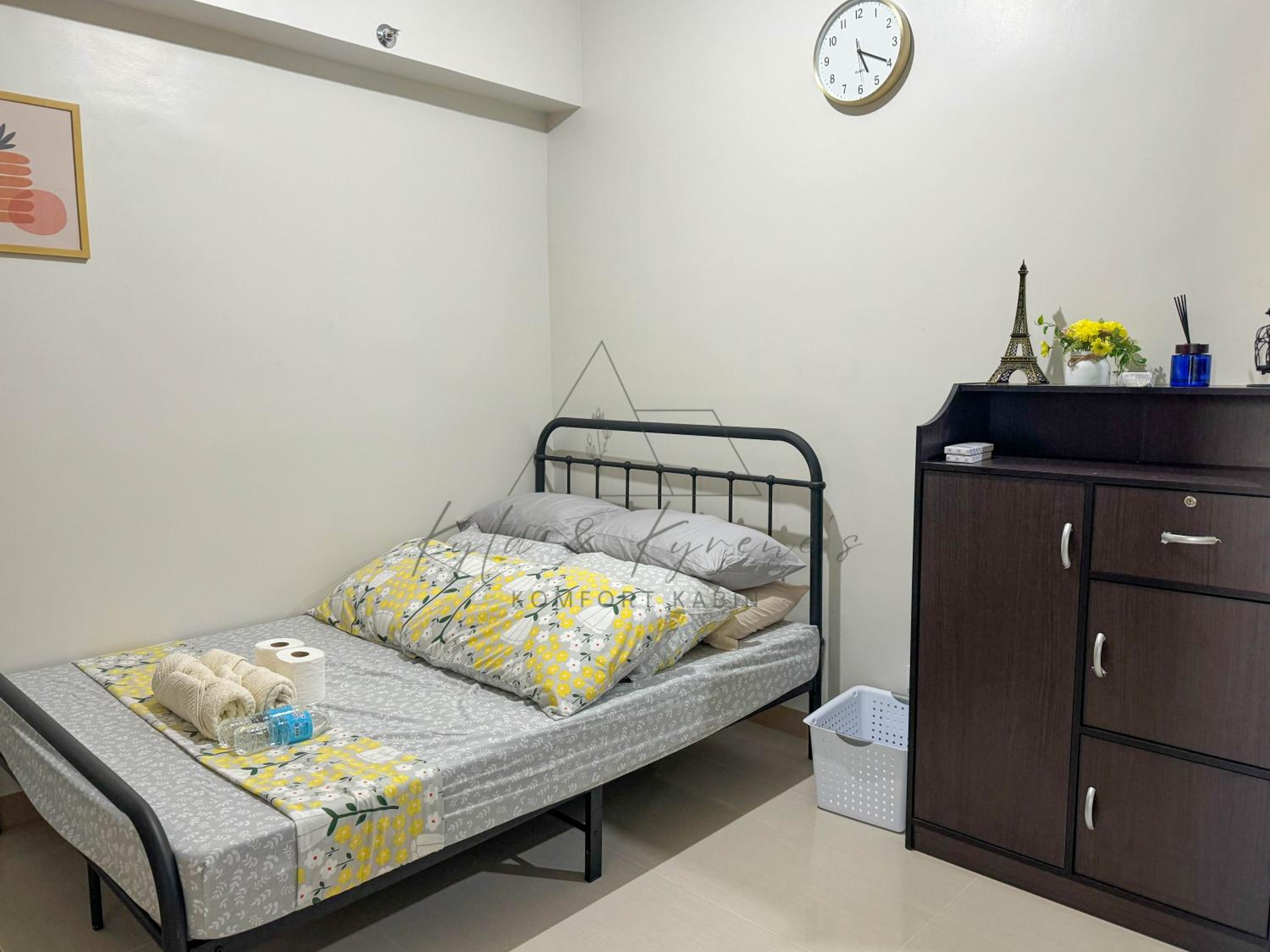 5-Minute Walk to SM City Iloilo 2BR Condo with Balcony in Iloilo City - SMDC Style Residences view 3