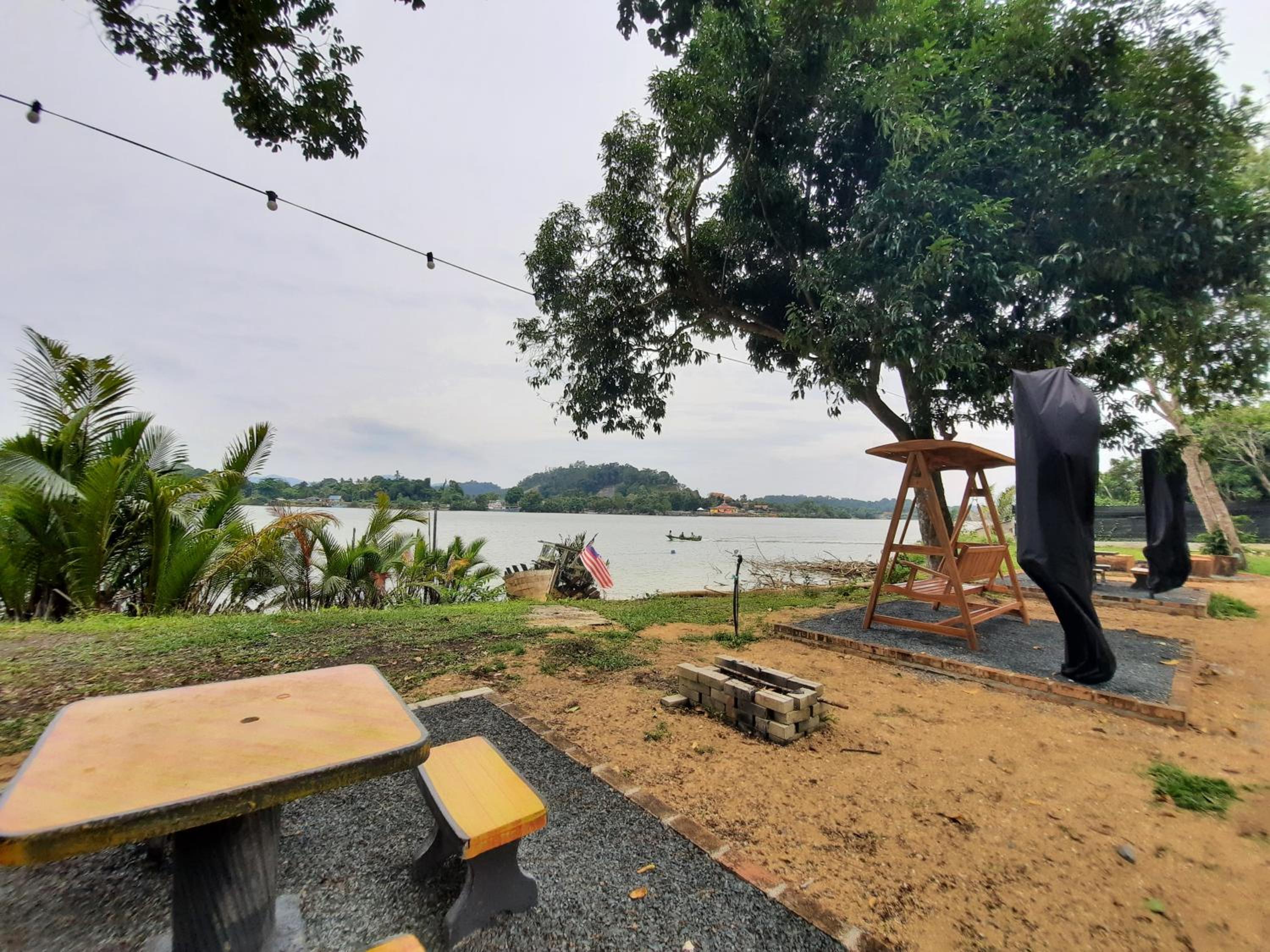 Rajawali Riverside Retreat photo 3