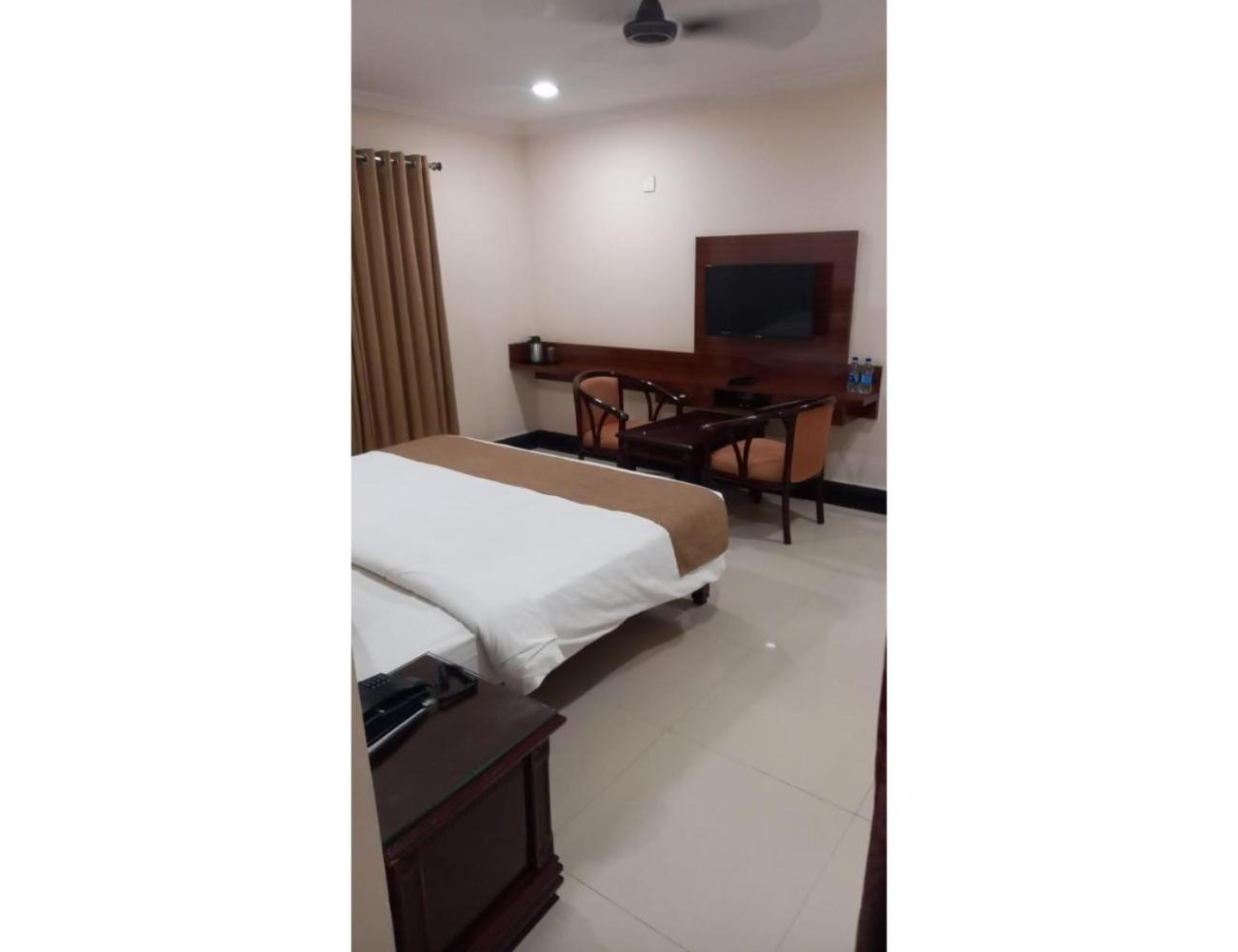 Golden Pearl Inn, Tirupati